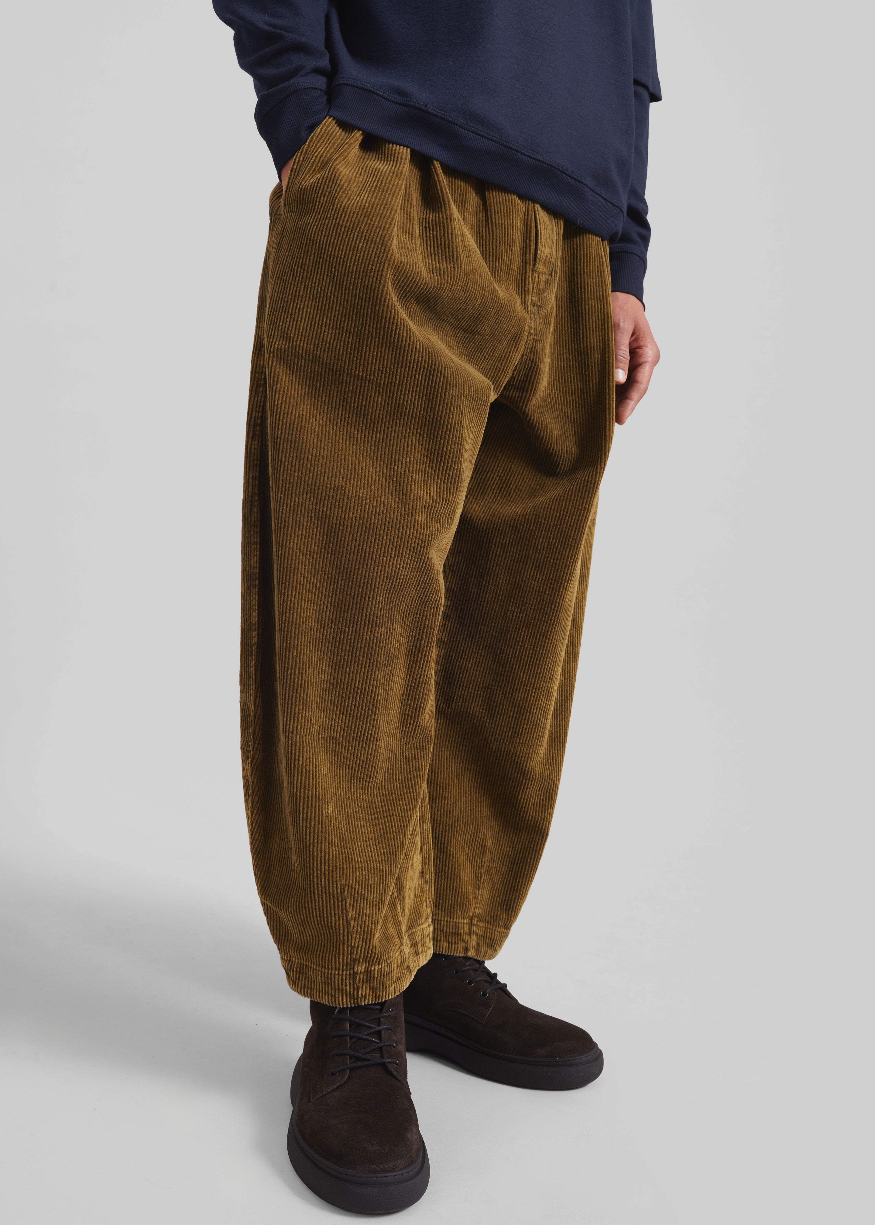 Telfer Corduroy Balloon Pants - Dark Olive – The Frankie Shop