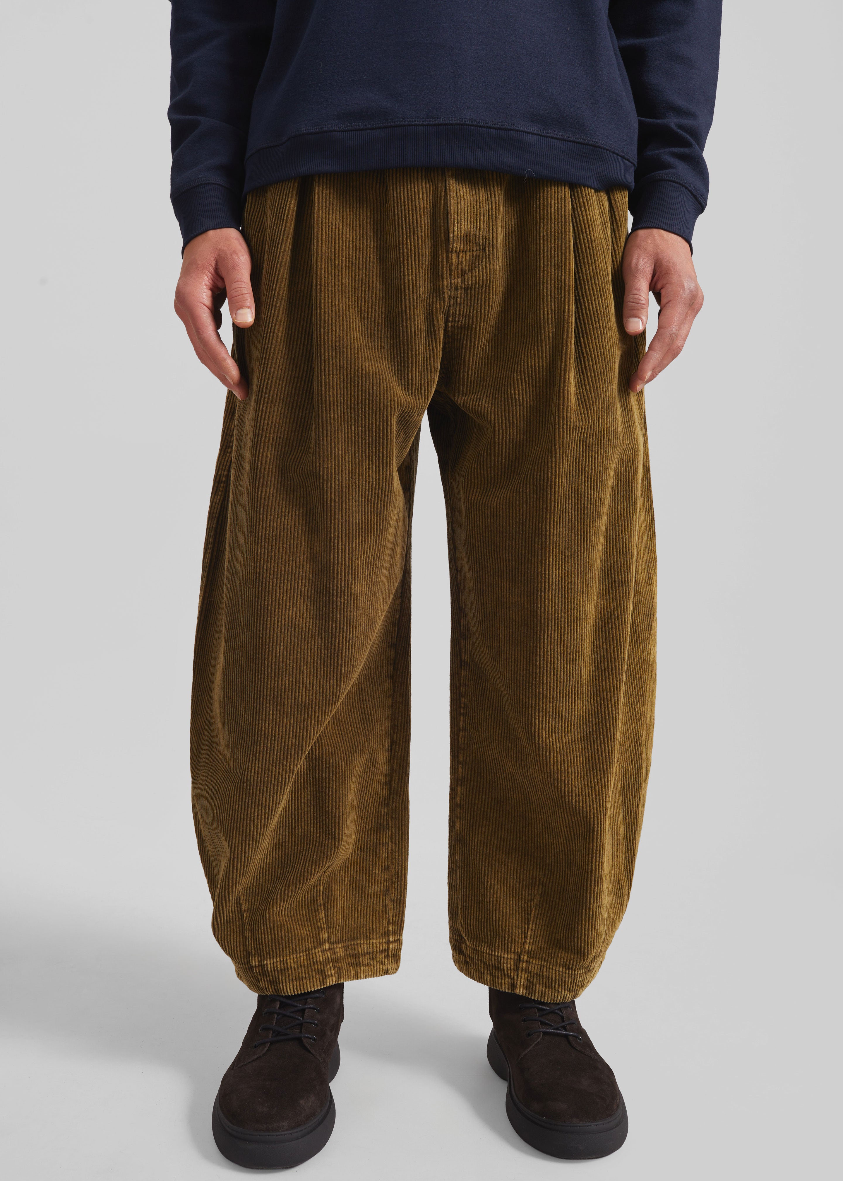 Telfer Corduroy Balloon Pants - Dark Olive – The Frankie Shop