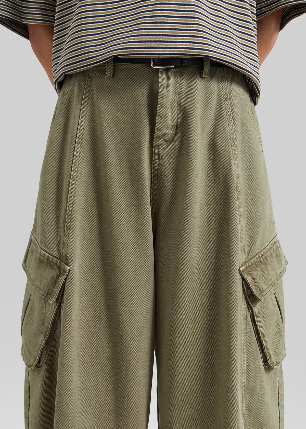 Terence Curved Cargo Pants - Pale Olive - 3