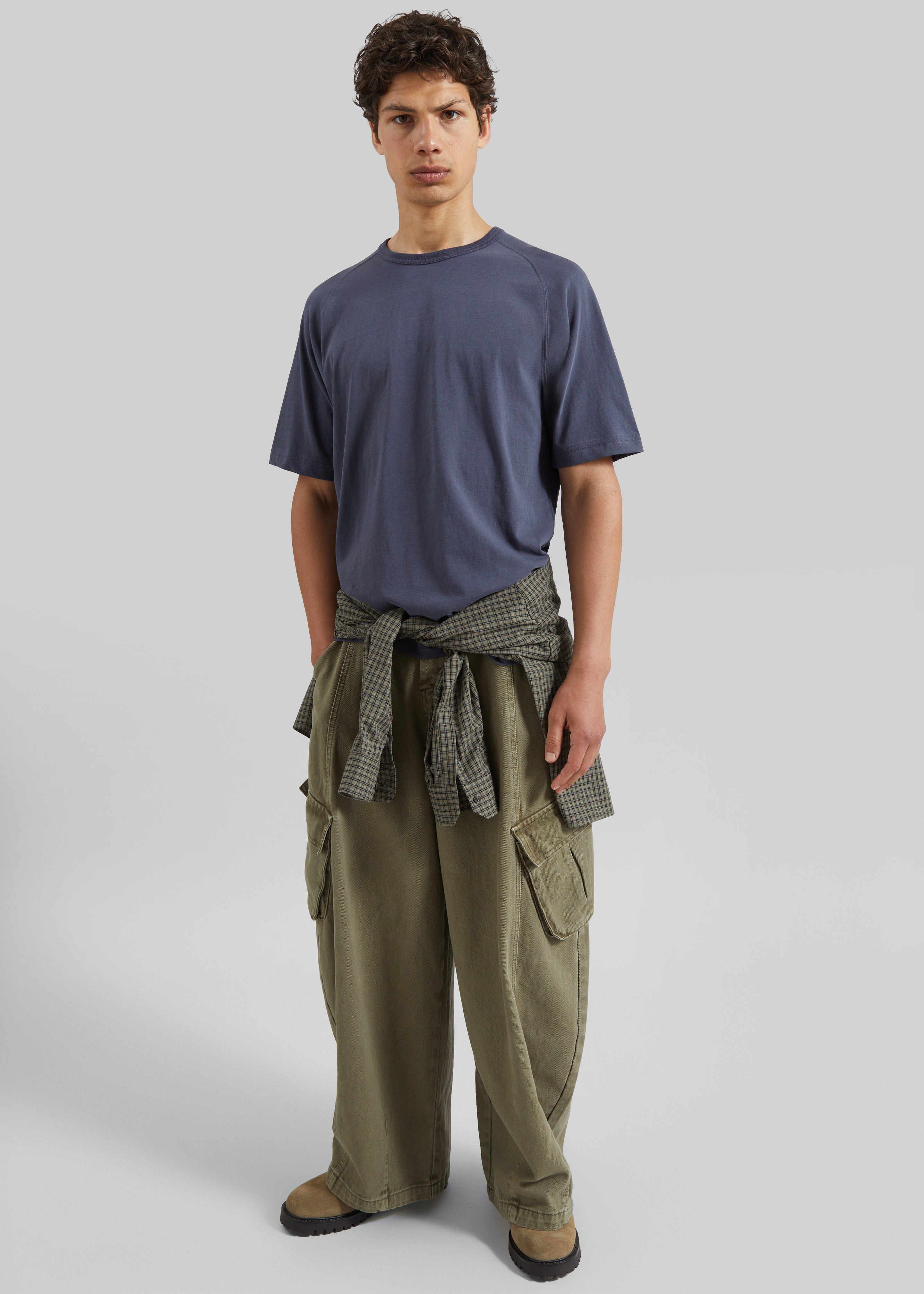 Terence Curved Cargo Pants - Pale Olive - 7