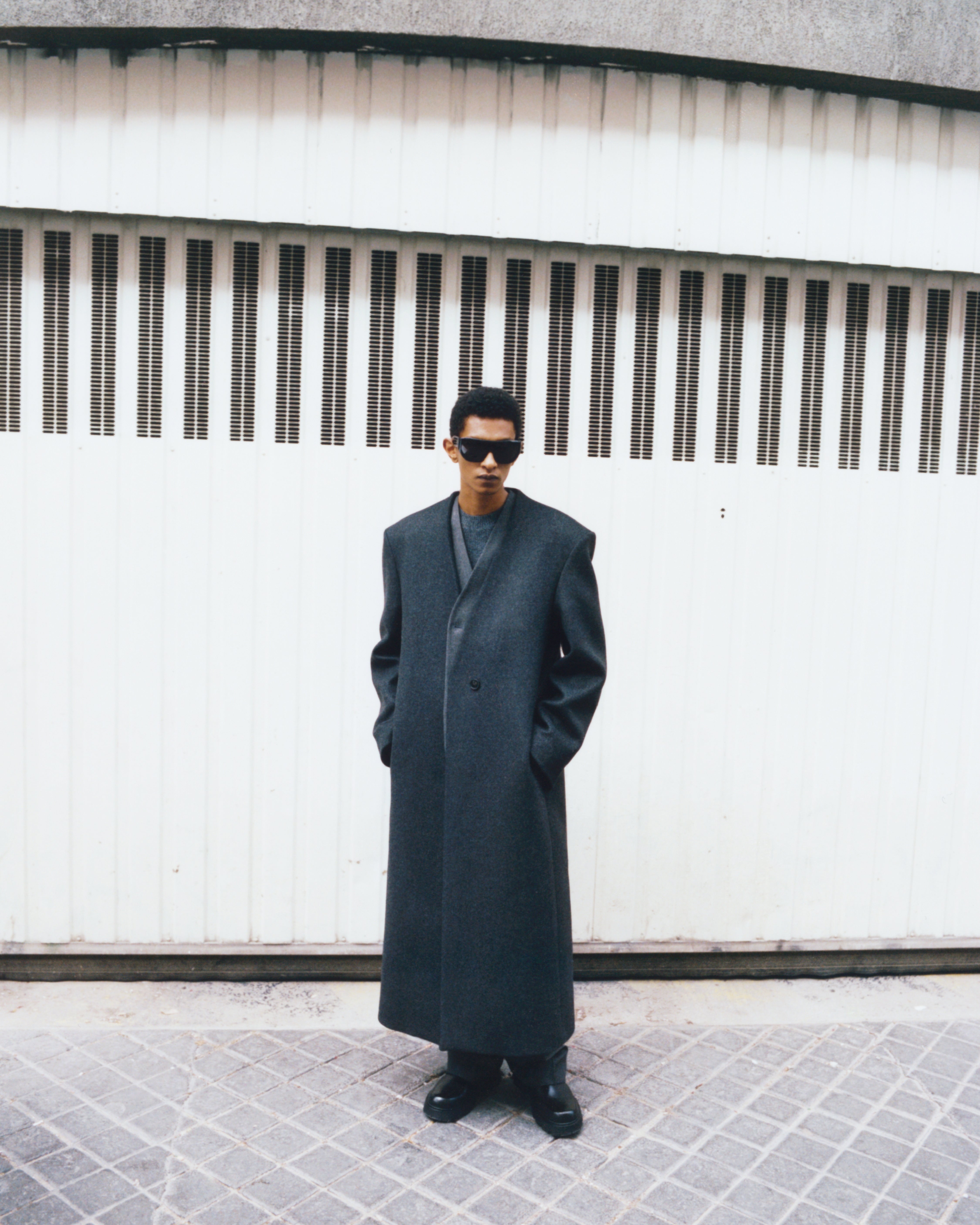 Long woollen coat 