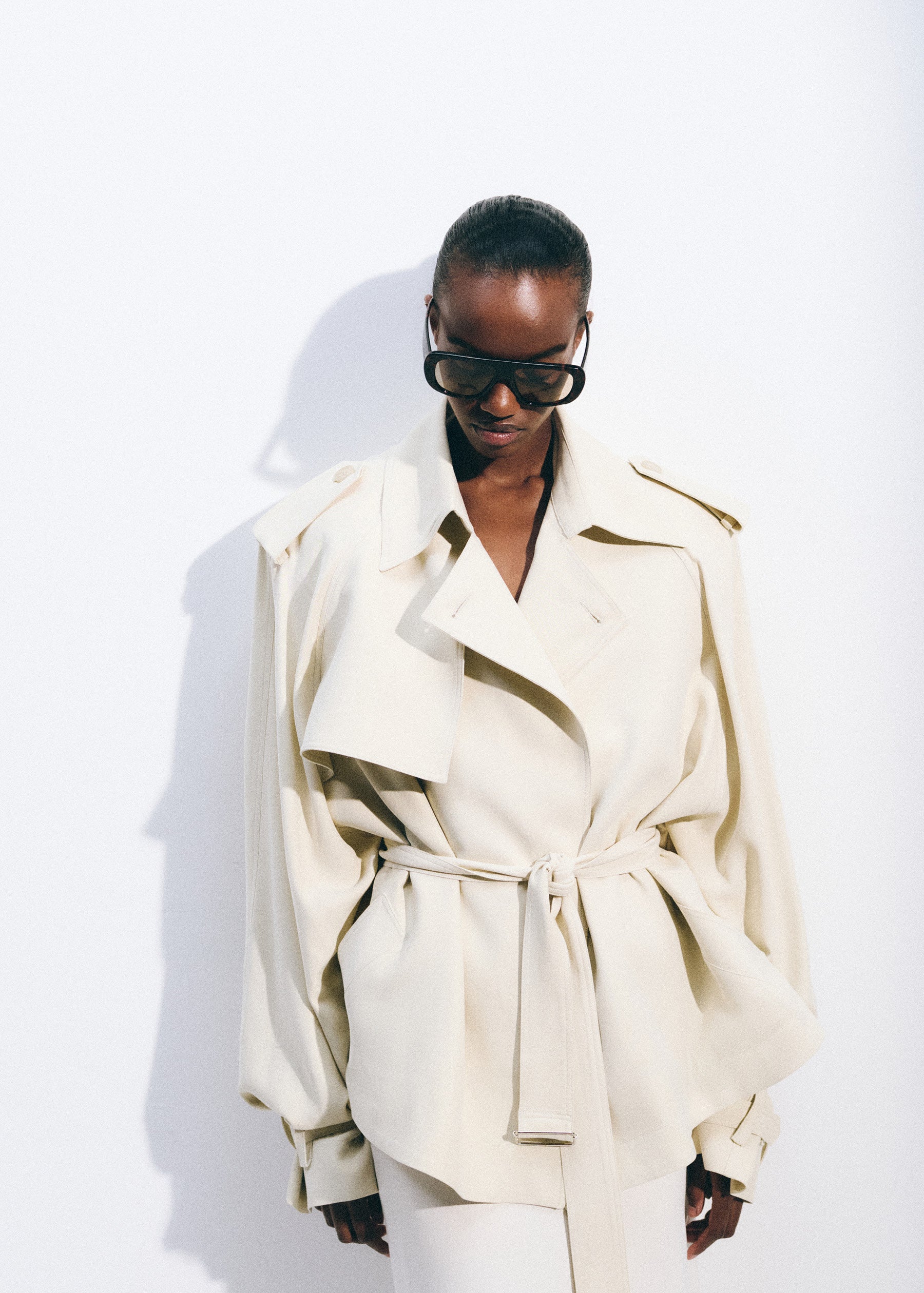 Elva Fluid Short Trench - Ivory – The Frankie Shop