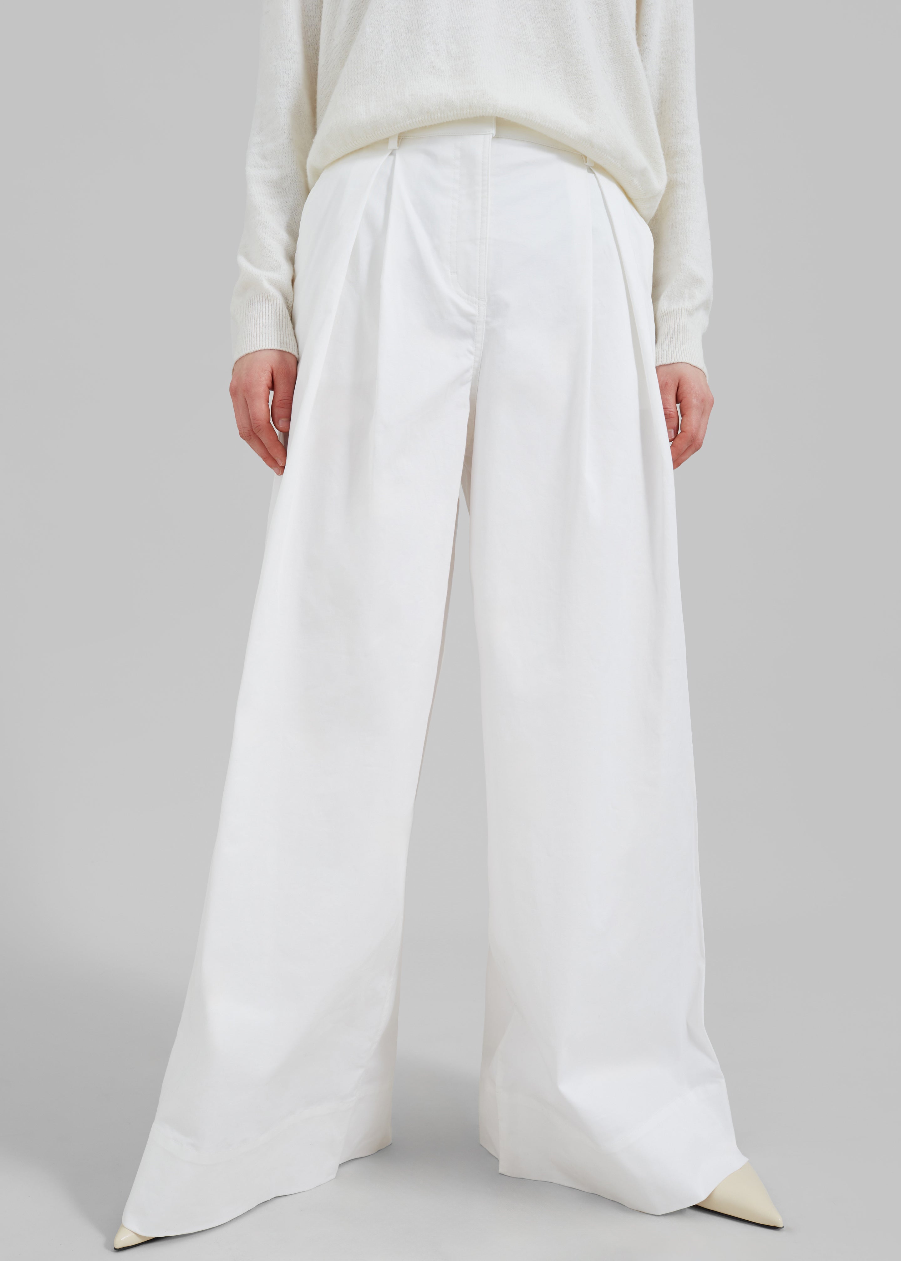 The Garment Avelino Pants - Cream - 3