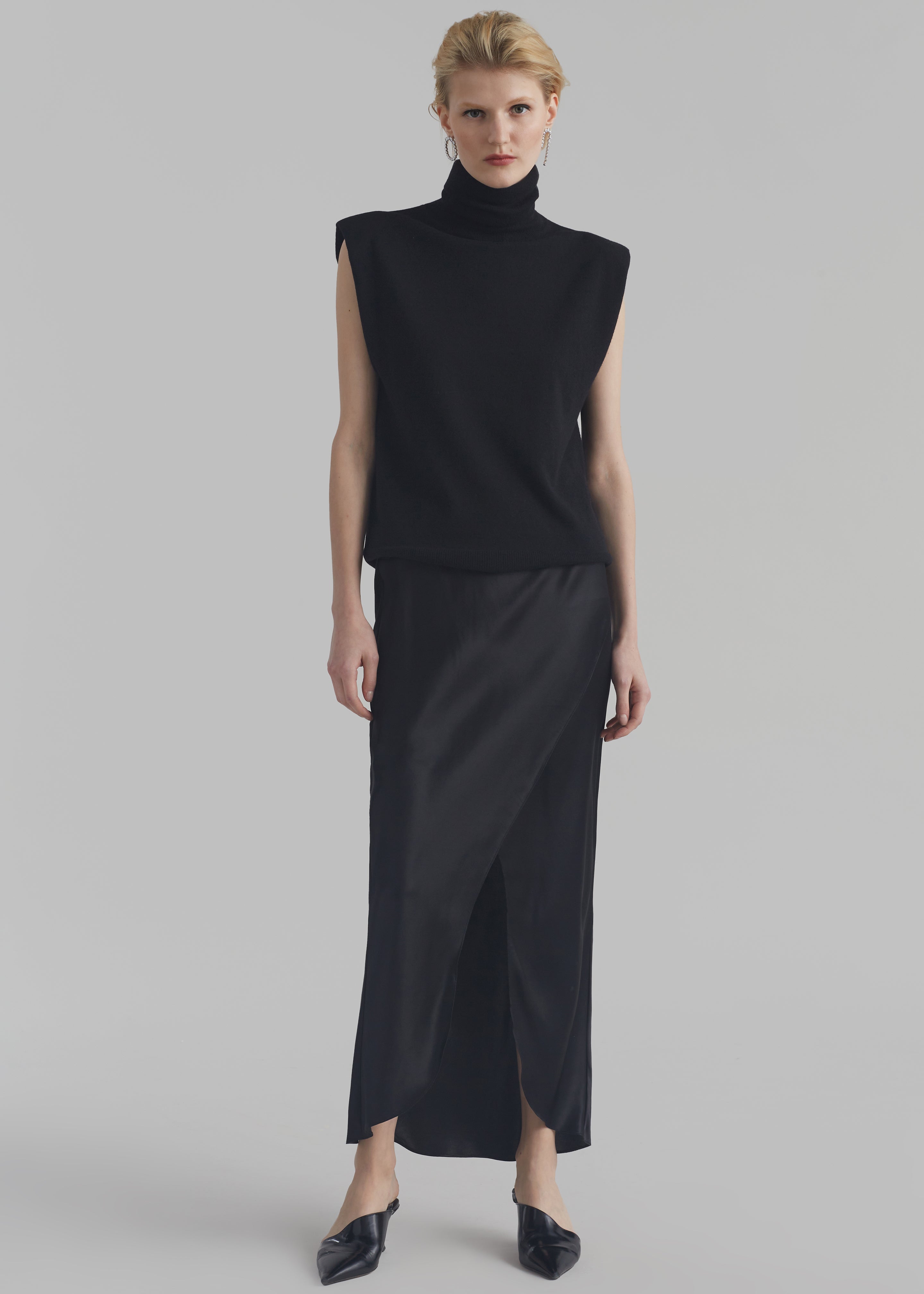 The Garment Catania Skirt - Black - 1