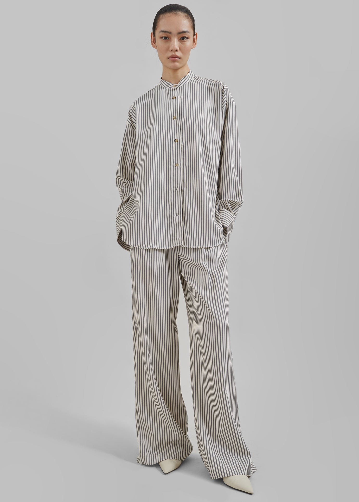 The Garment Vence Shirt - Cream/Grey Stripe