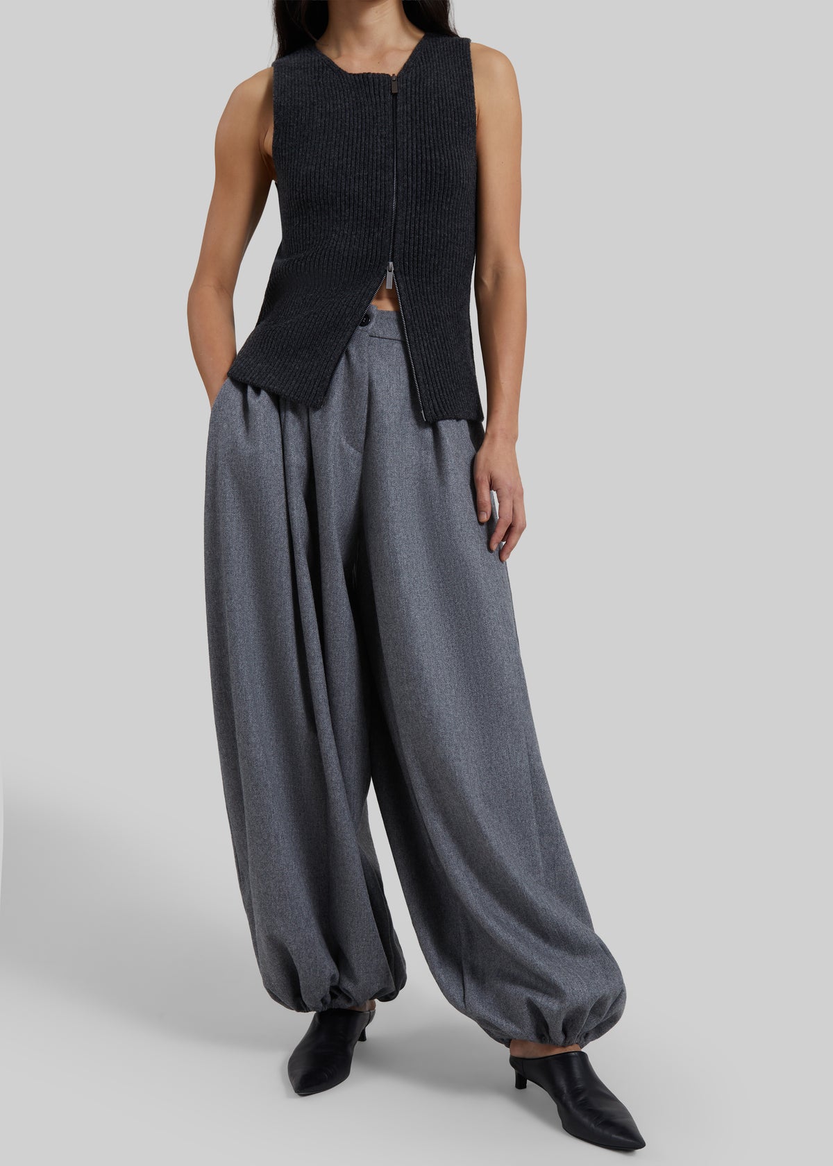 TheLatest E-Dilan Pants - Light Grey