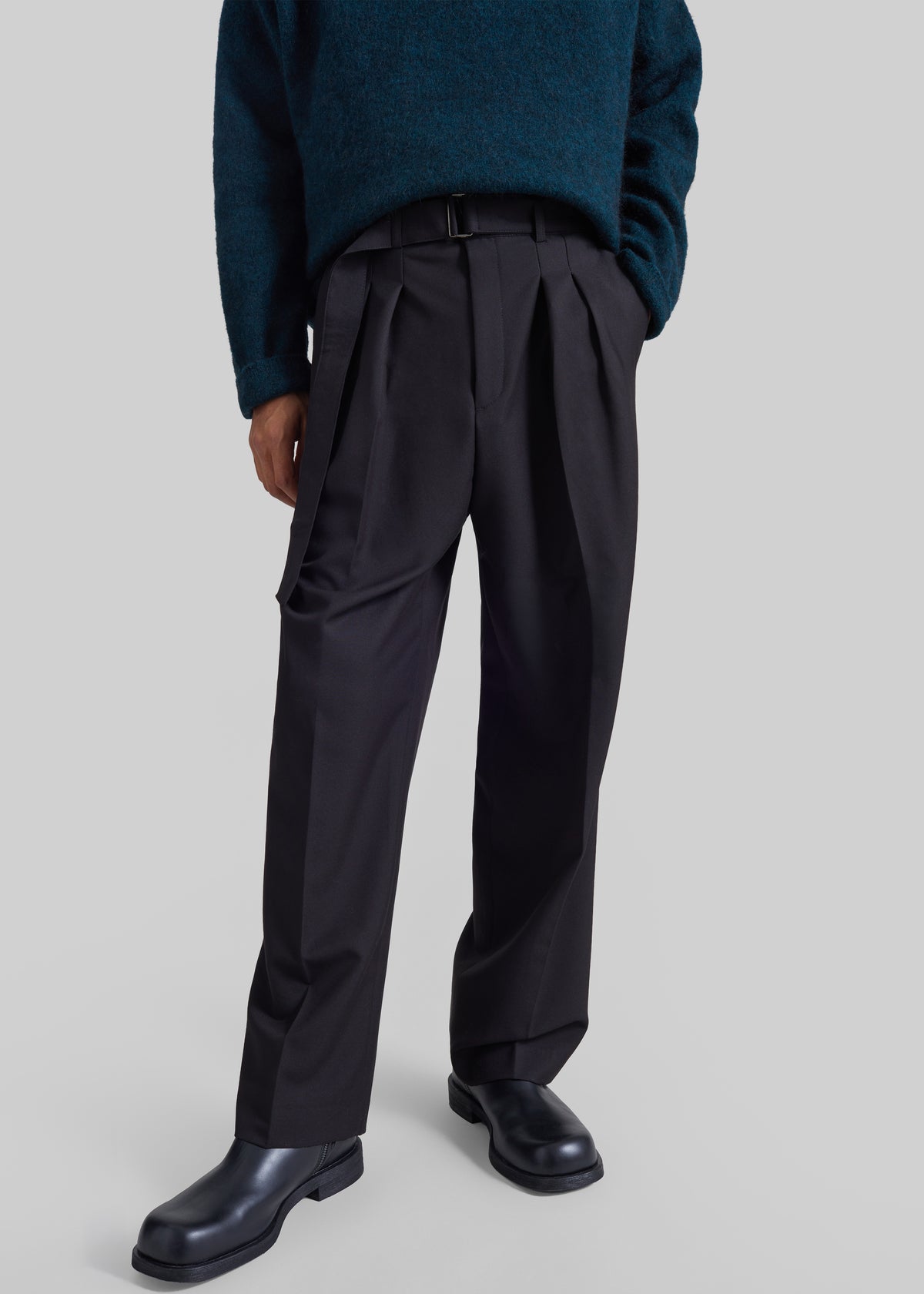 Theury Belted Trousers - Black
