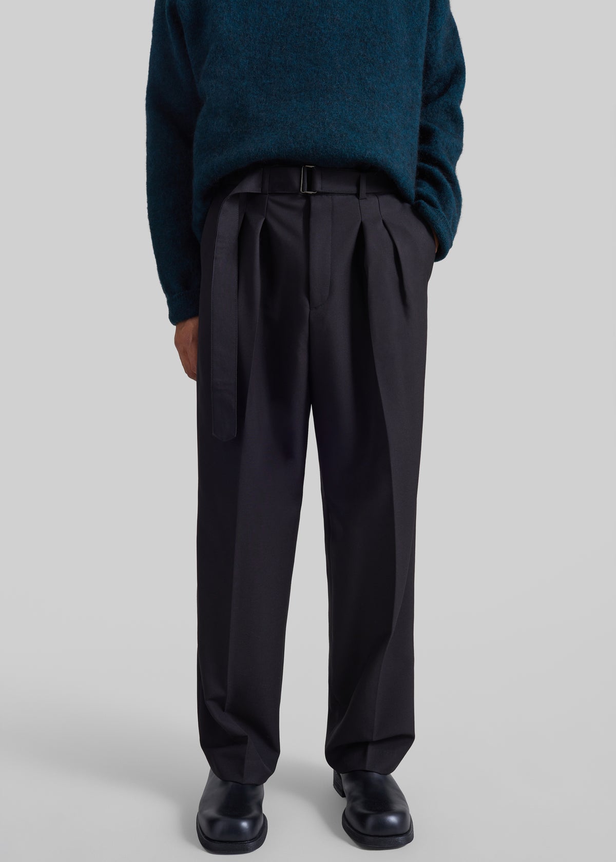 Theury Belted Trousers - Black