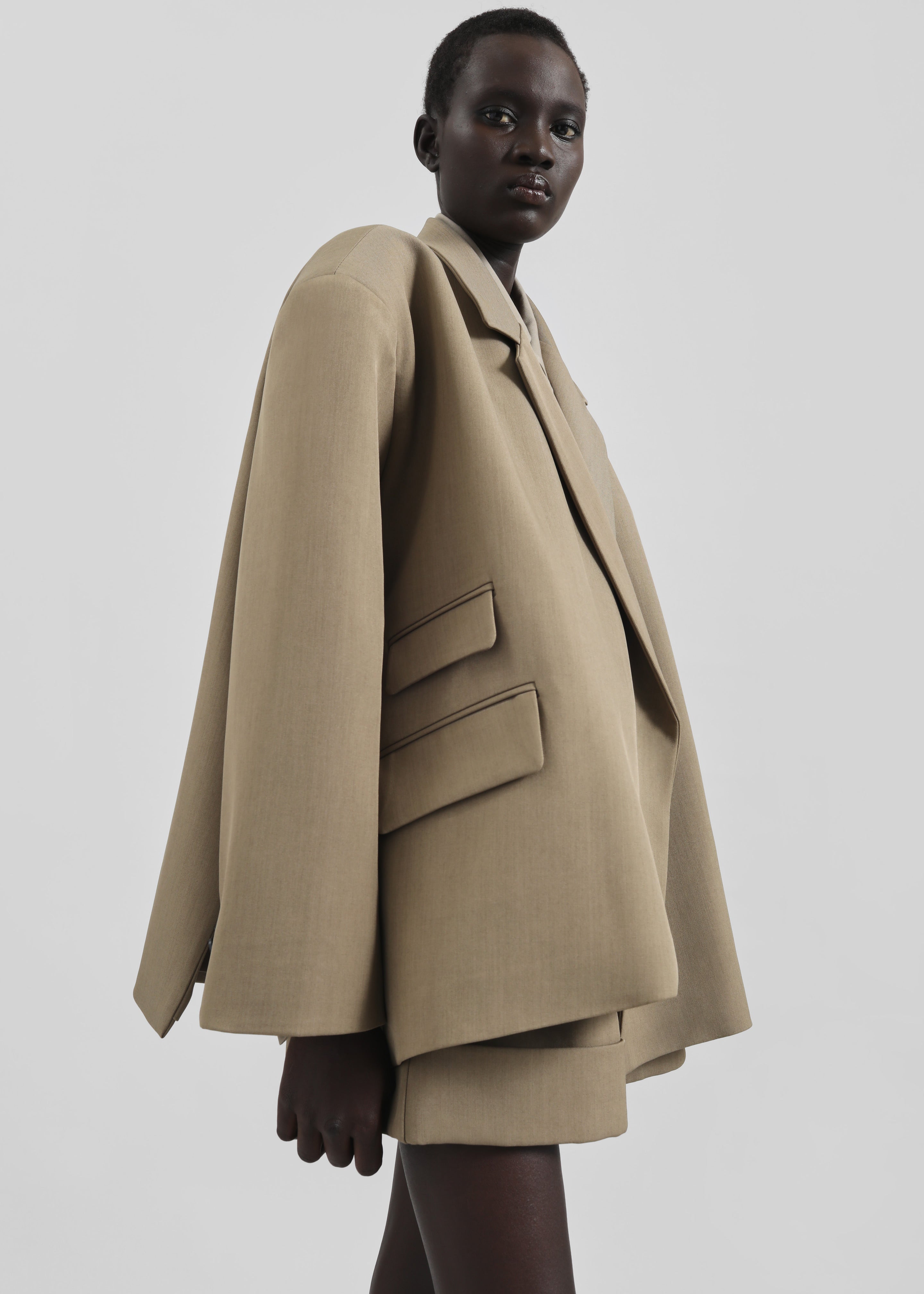Tolmer Boxy Wrap Blazer - Taupe Melange – The Frankie Shop