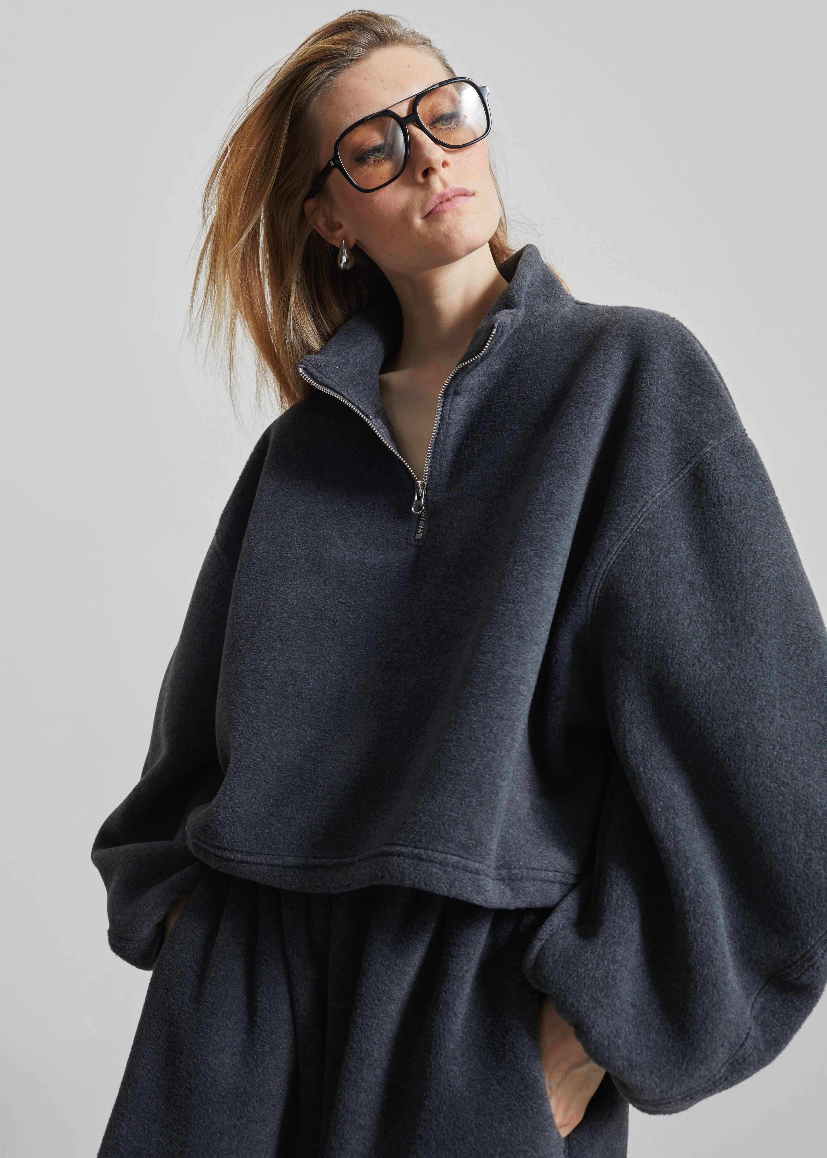 Treveray Fleece Half-Zip Sweatshirt - Dark Grey - 4