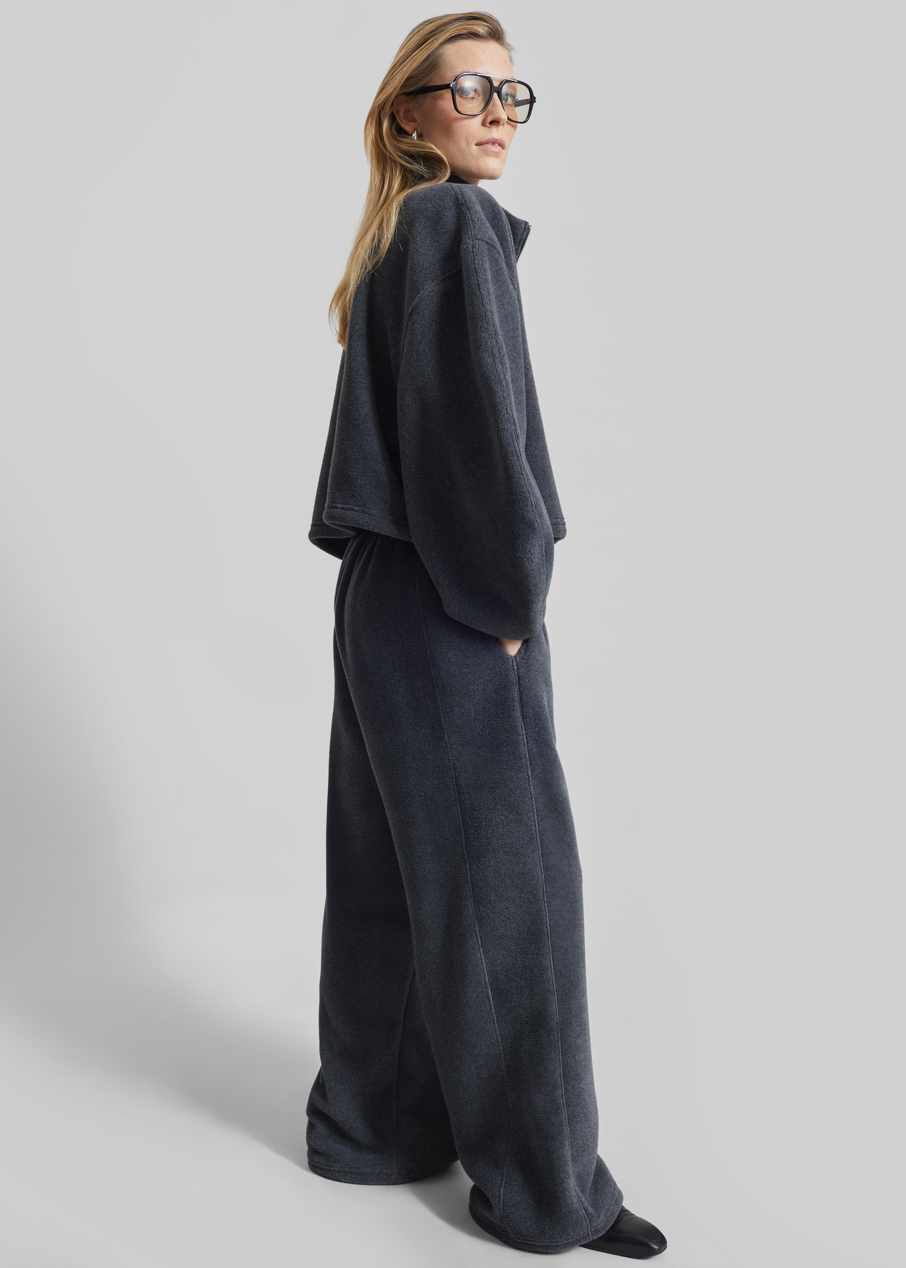 Treveray Fleece Half-Zip Sweatshirt - Dark Grey - 9