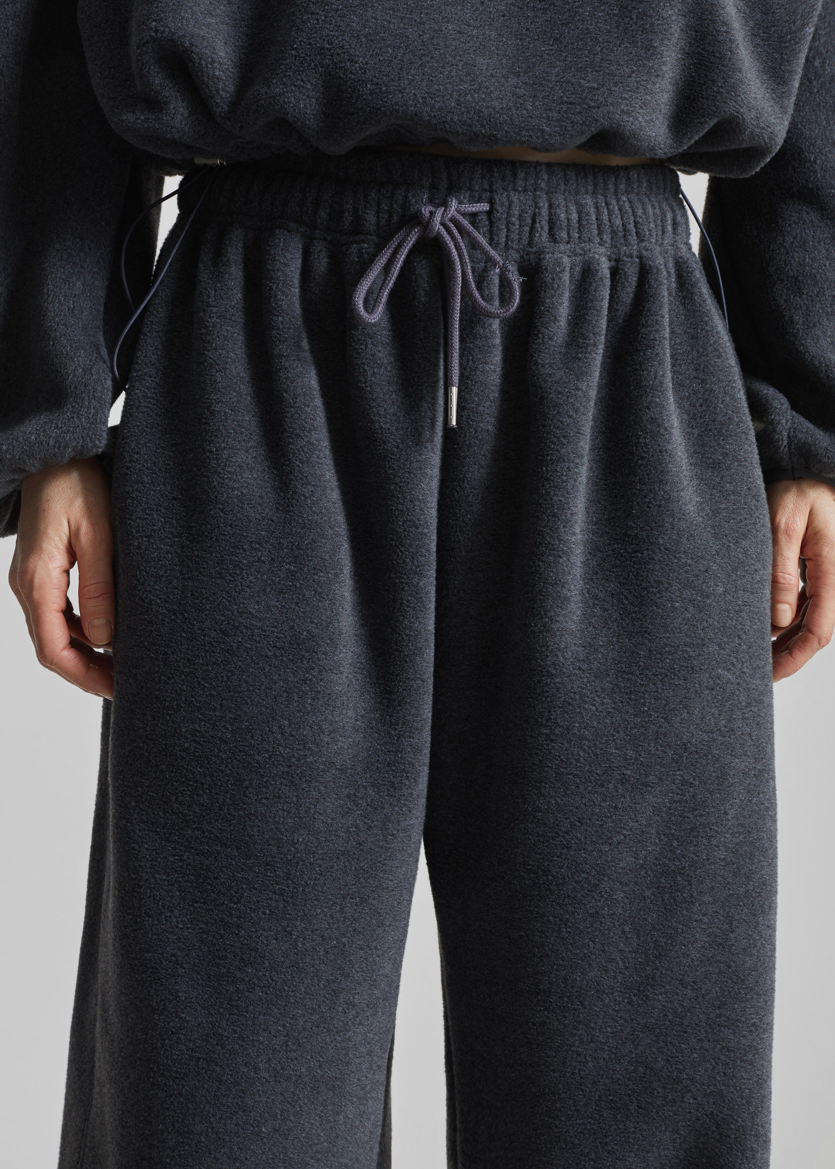 Treveray Fleece Sweatpants - Dark Grey - 4