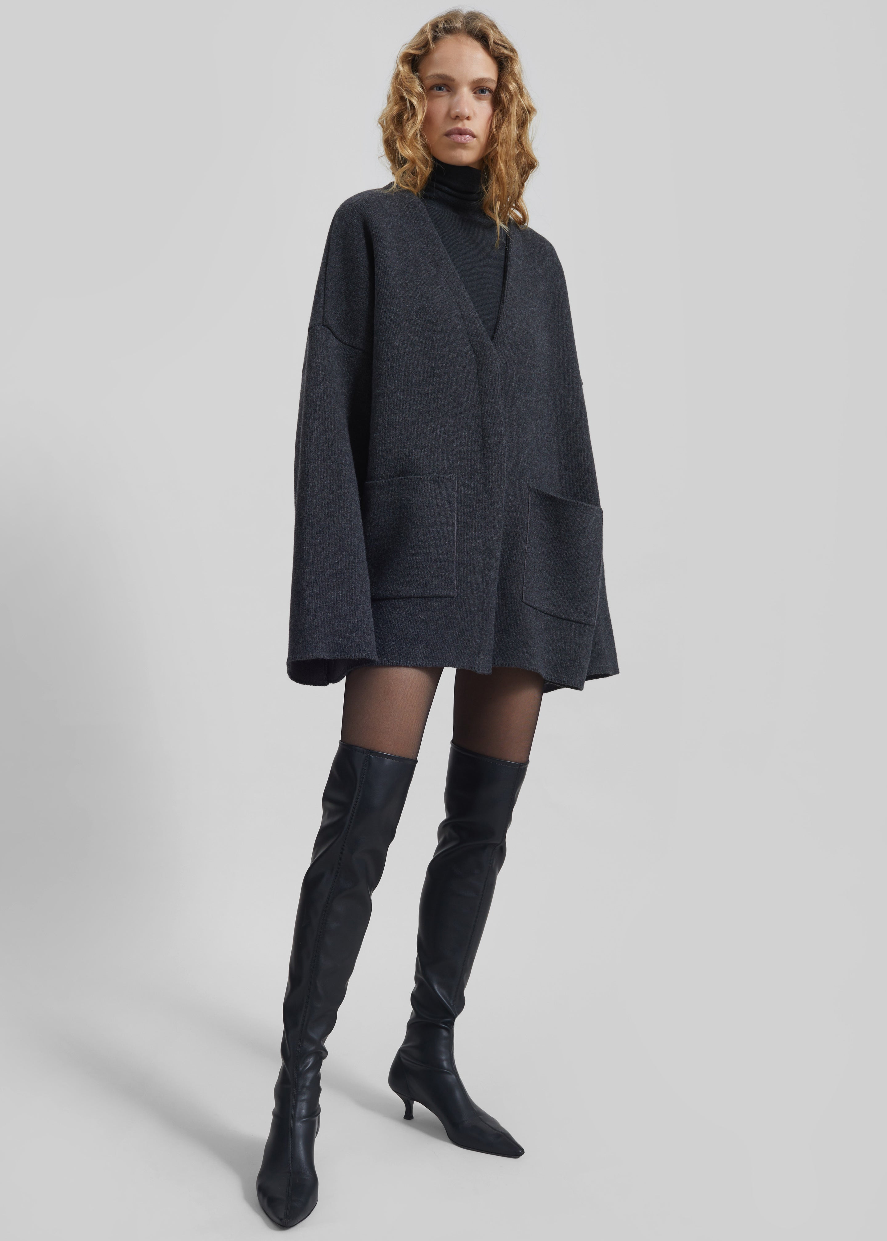 Tynset Oversized Cardigan - Charcoal – The Frankie Shop