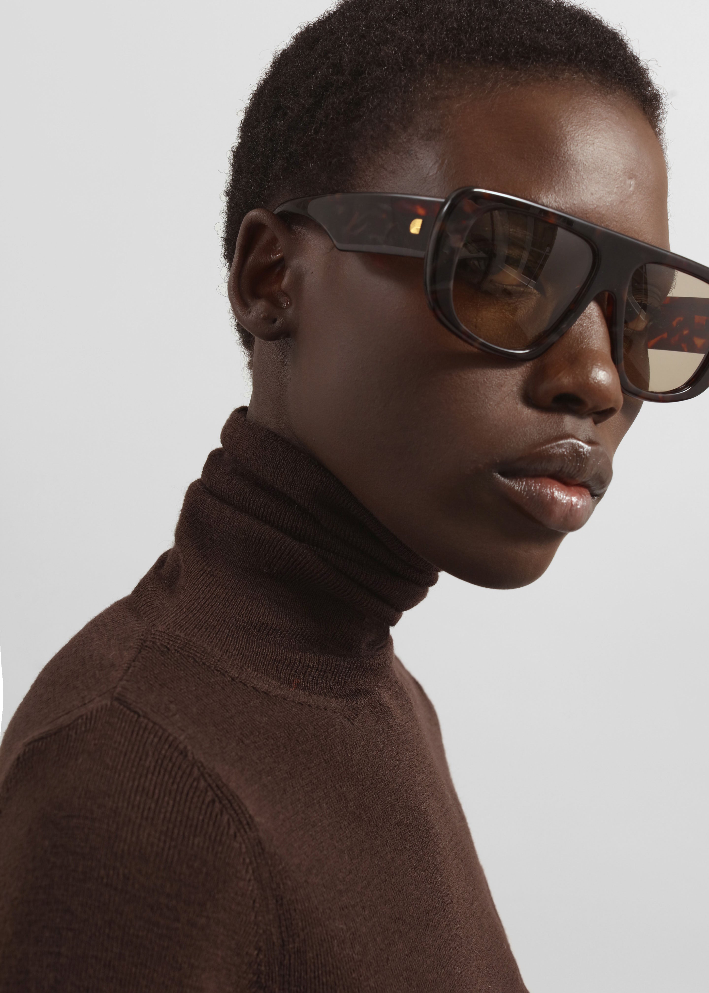 Utica Thin Turtleneck Sweater - Brown - 2