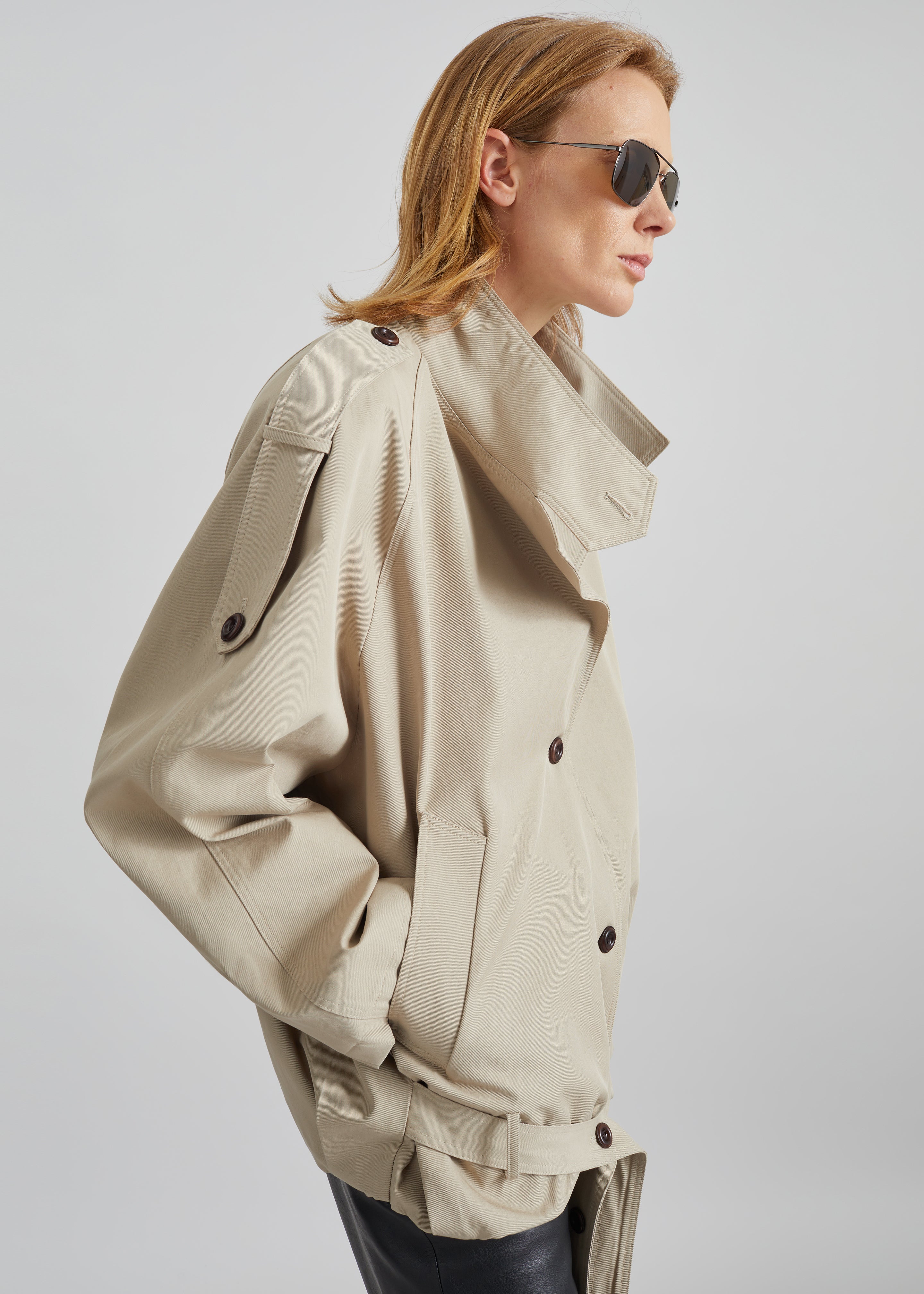 Vallby Belted Short Trench - Beige – The Frankie Shop
