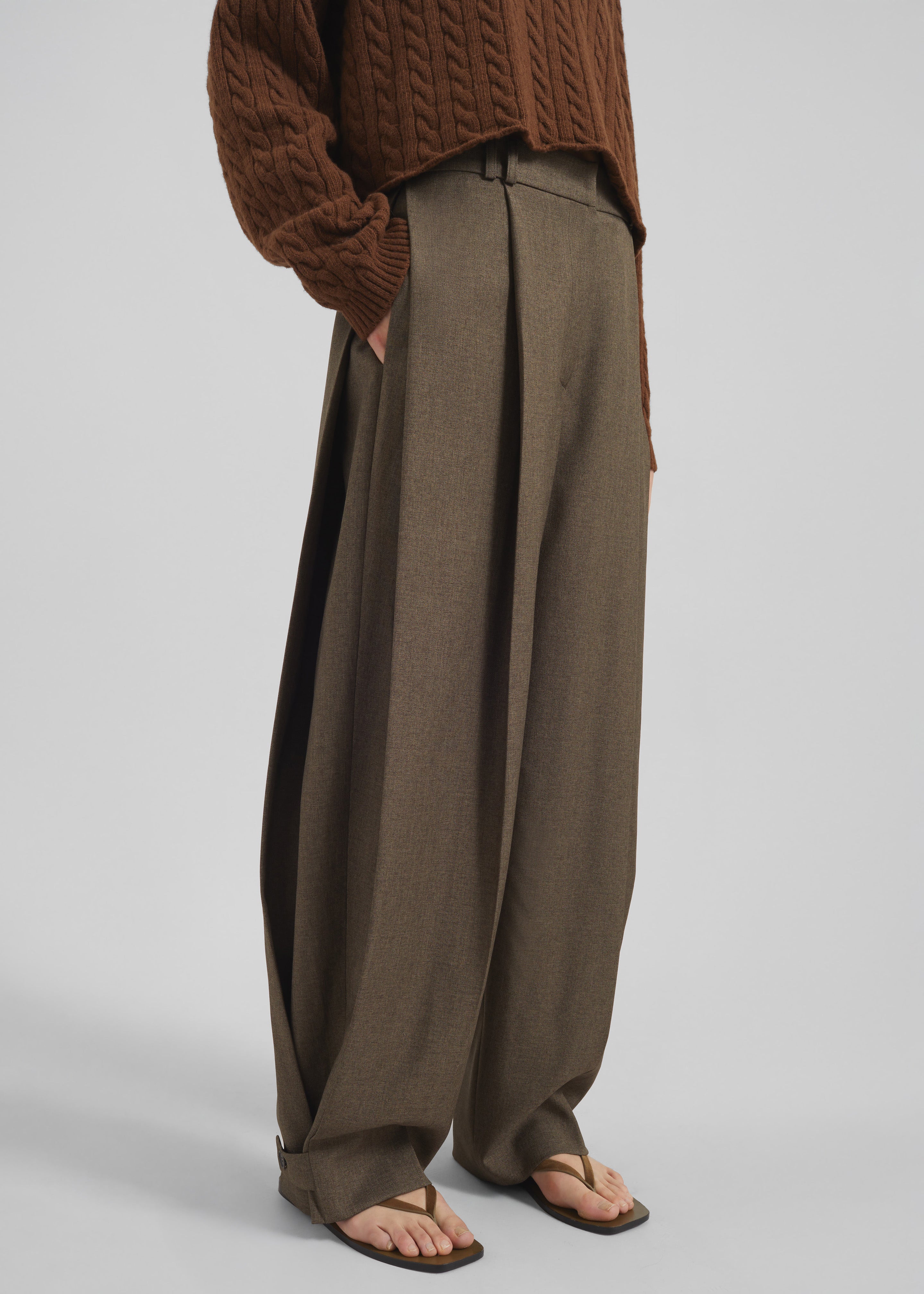 Vallsta Tailored Trousers - Brown Melange – The Frankie Shop