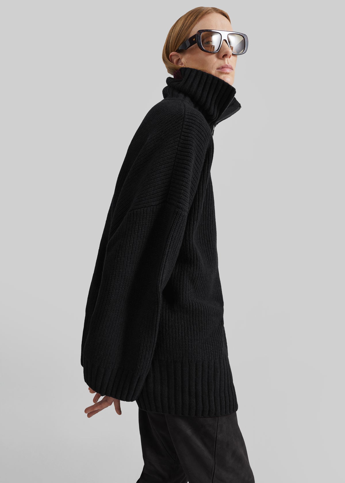 Veda Oversized Zip-Up Cardigan - Black - 5