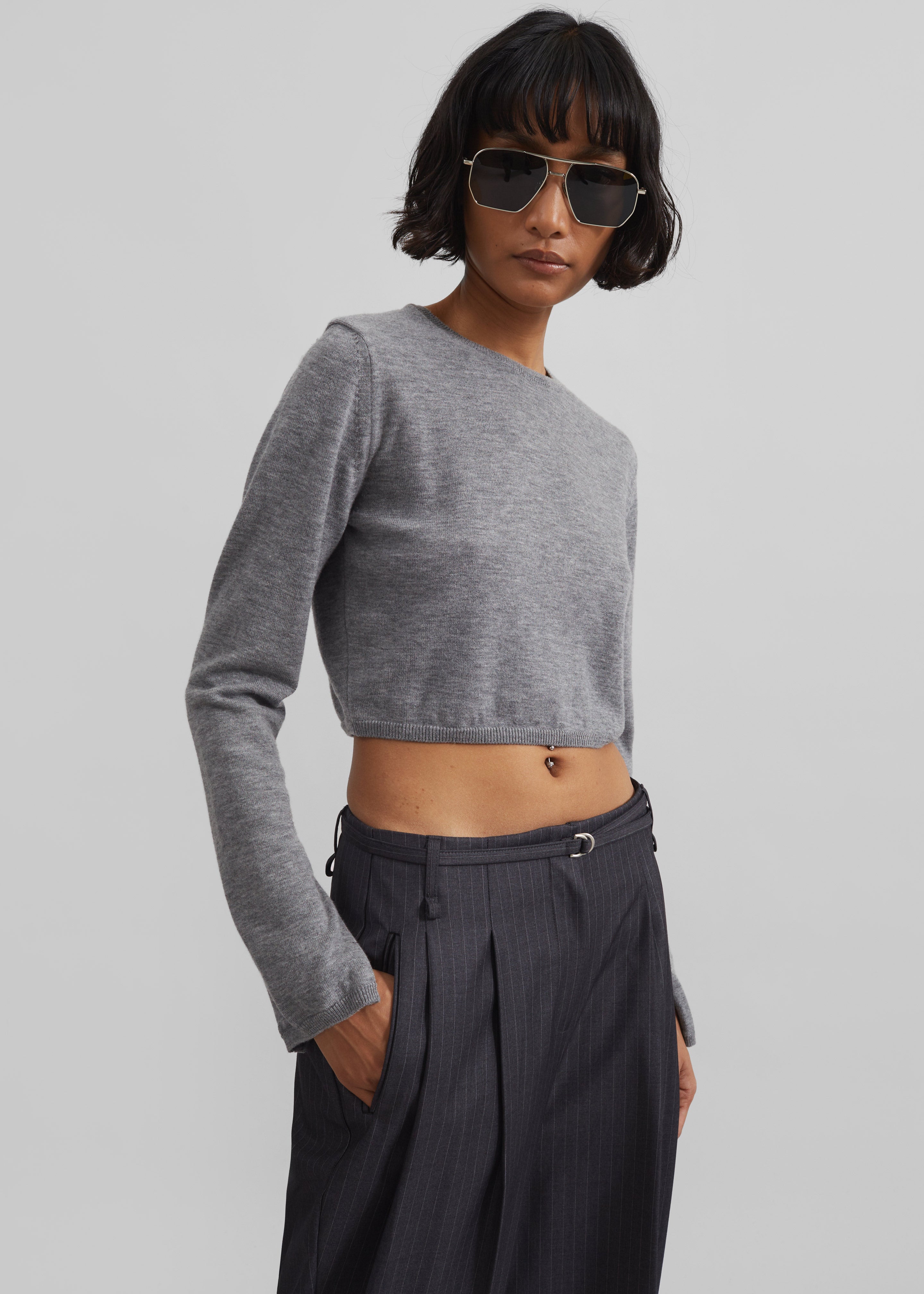Veer Zip Cropped Sweater - Grey – The Frankie Shop