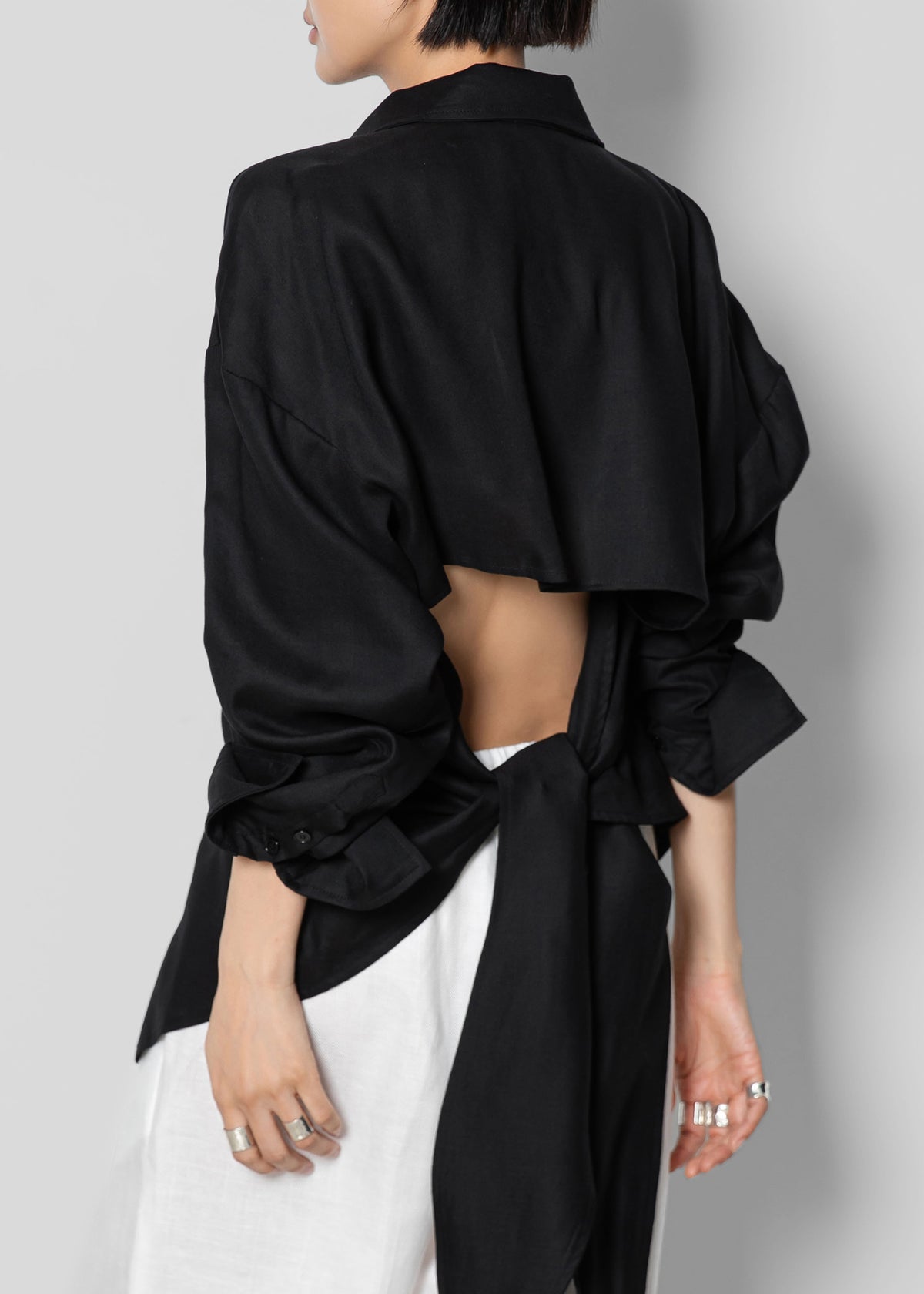 Velia Cut-Out Back Shirt - Black - 1