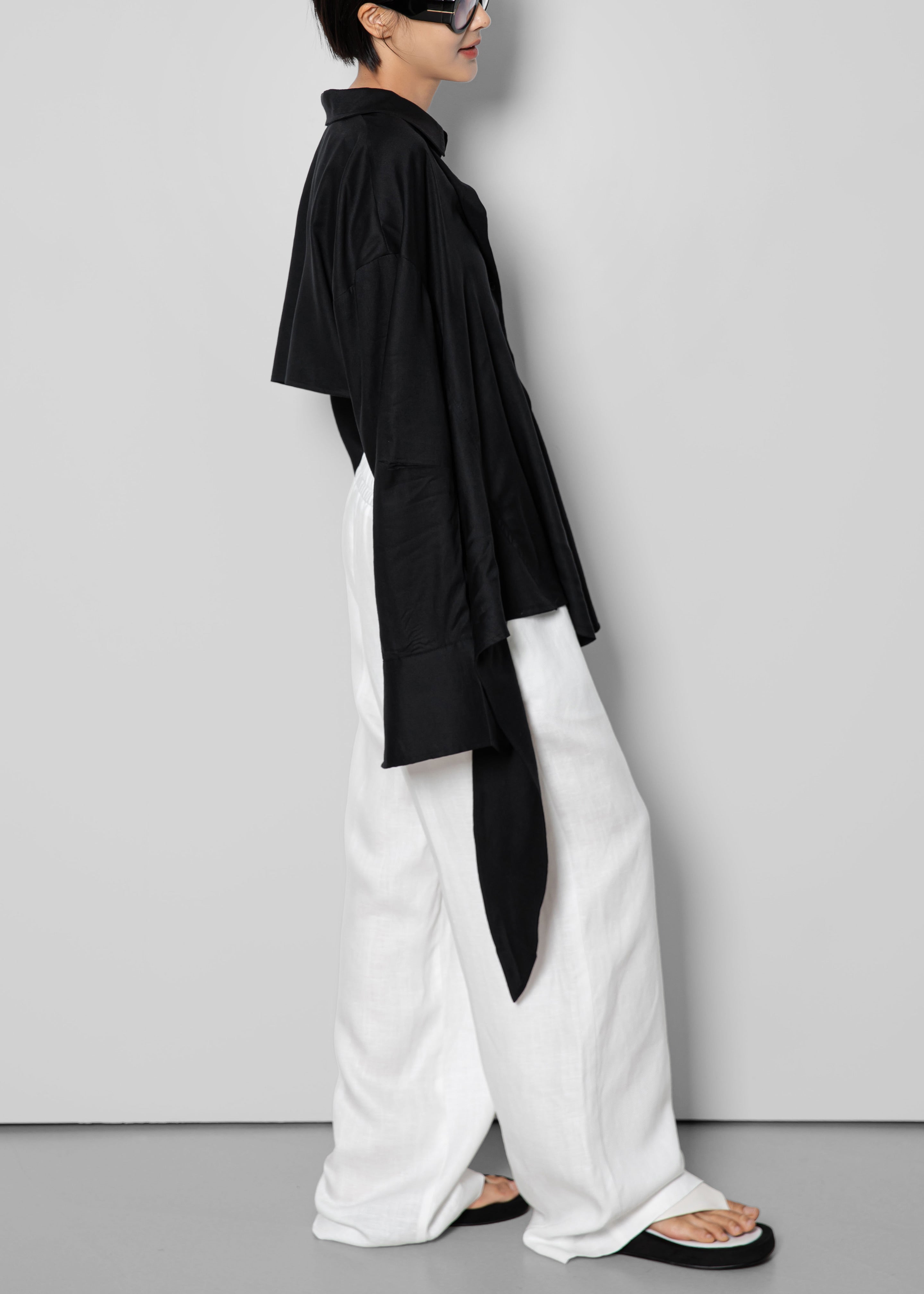 Velia Cut-Out Back Shirt - Black - 4