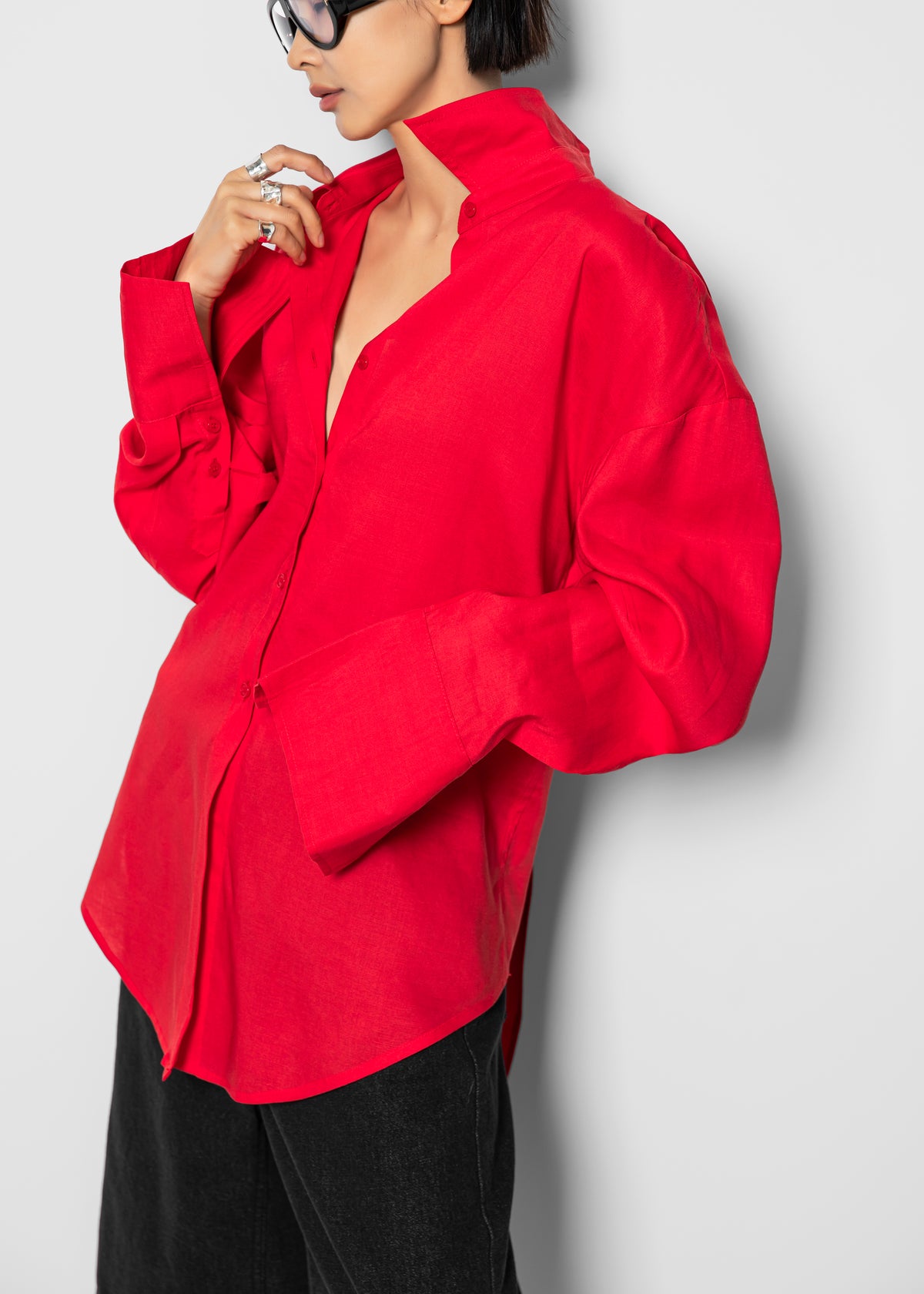 Velia Cut-Out Back Shirt - Red - 2