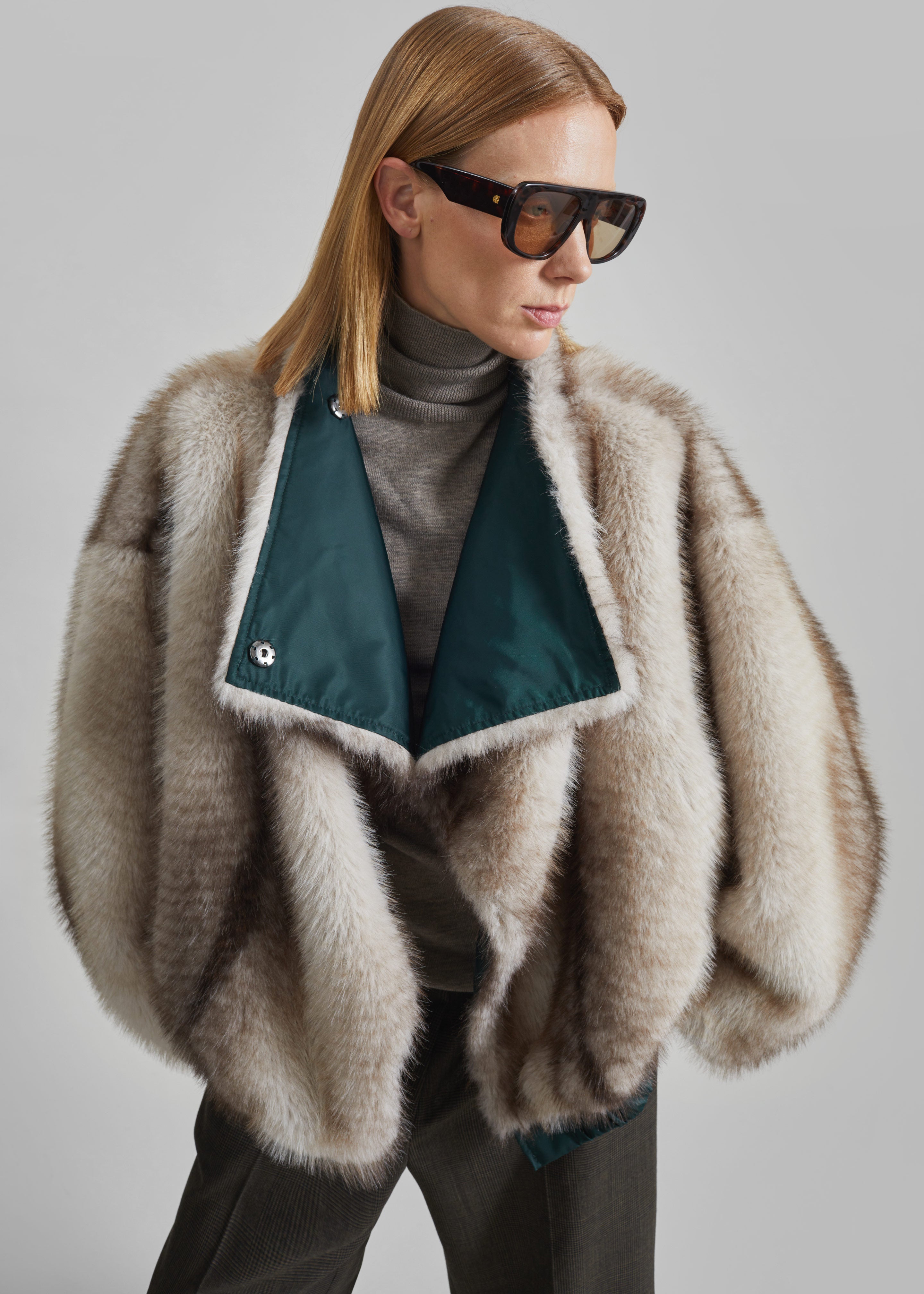 Vera Faux Fur Reversible Short Coat - Beige/Green - 1