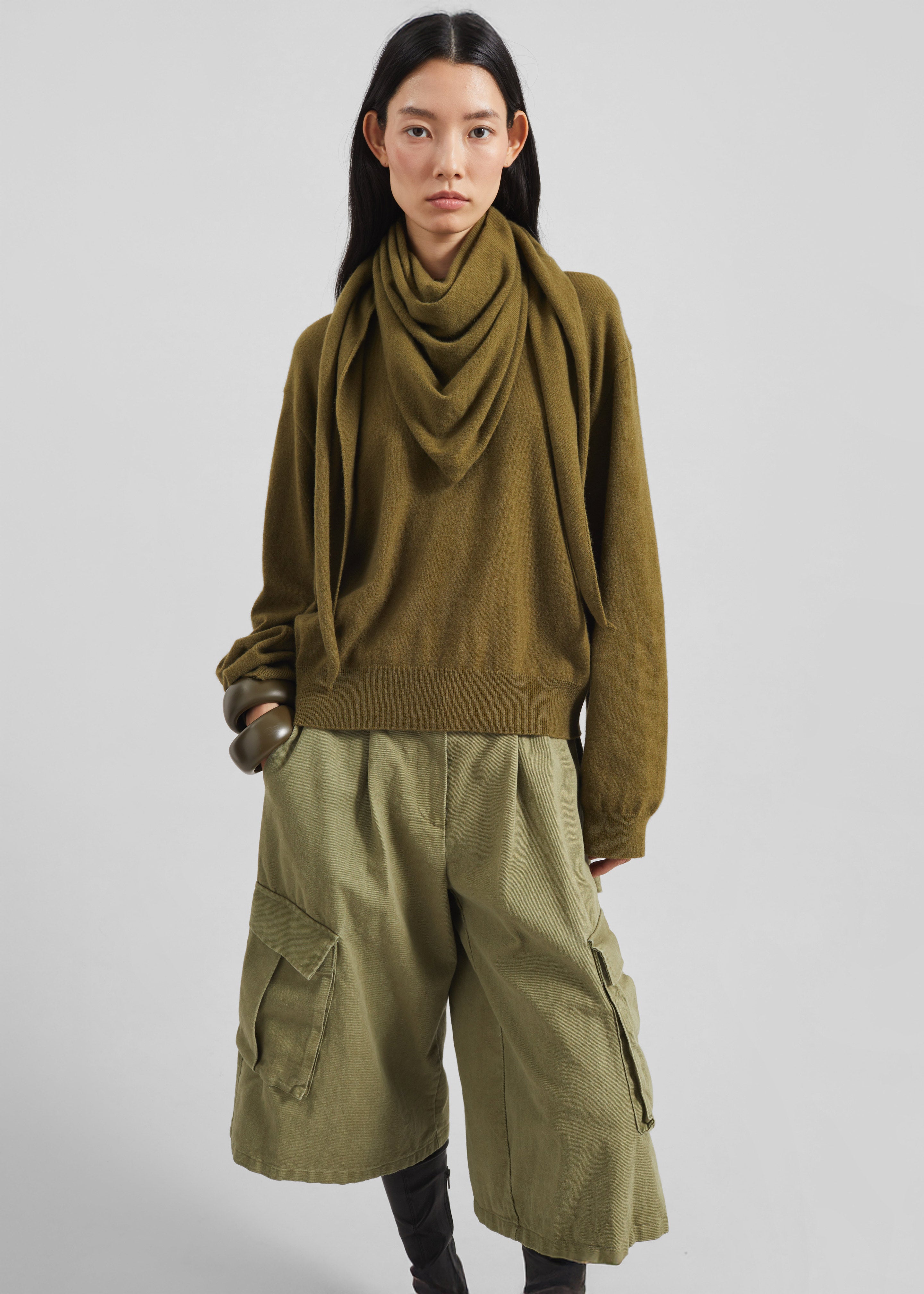 Vermont Scarf Sweater - Olive - 2
