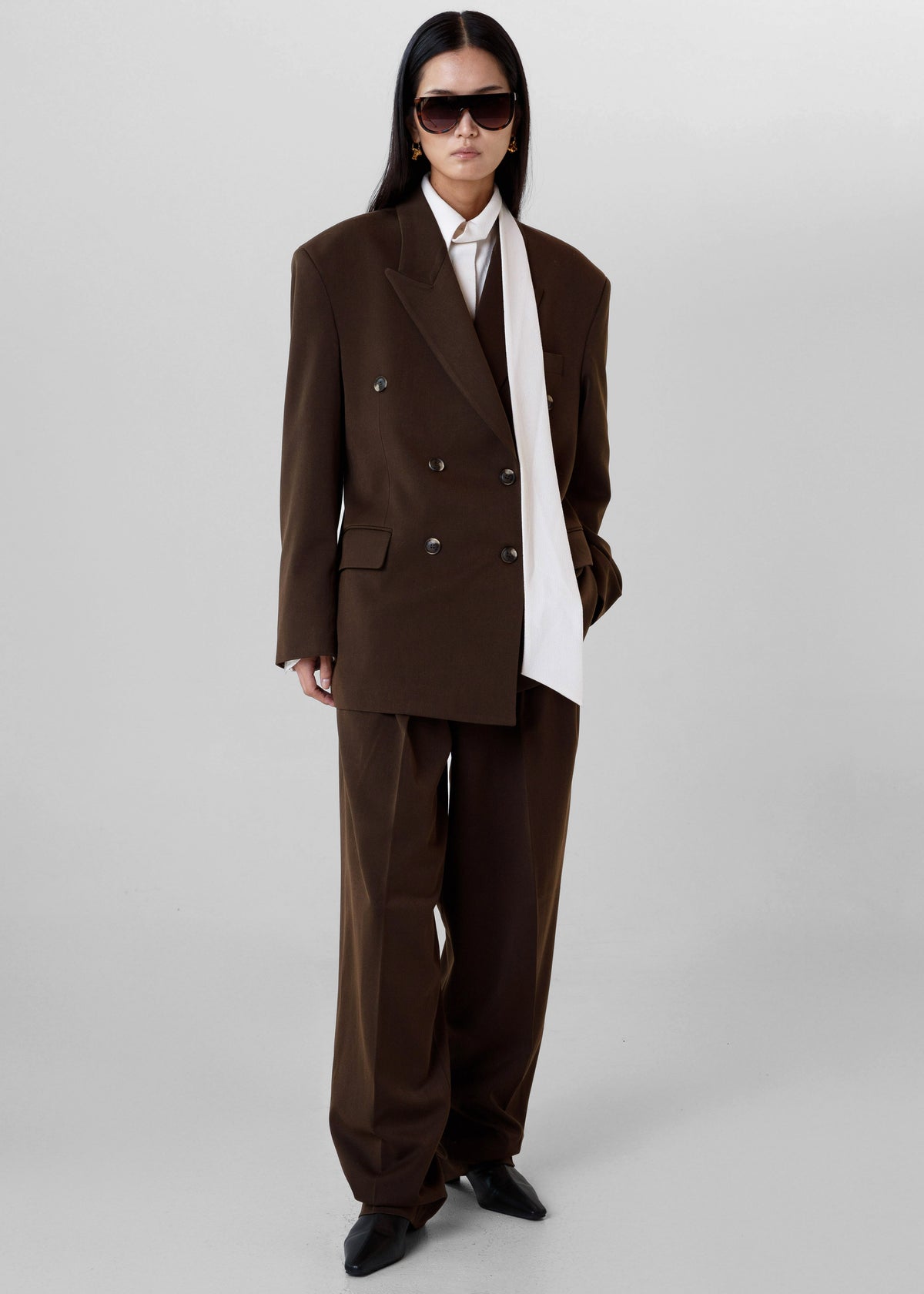 Vester Pleated Trousers - Brown - 8