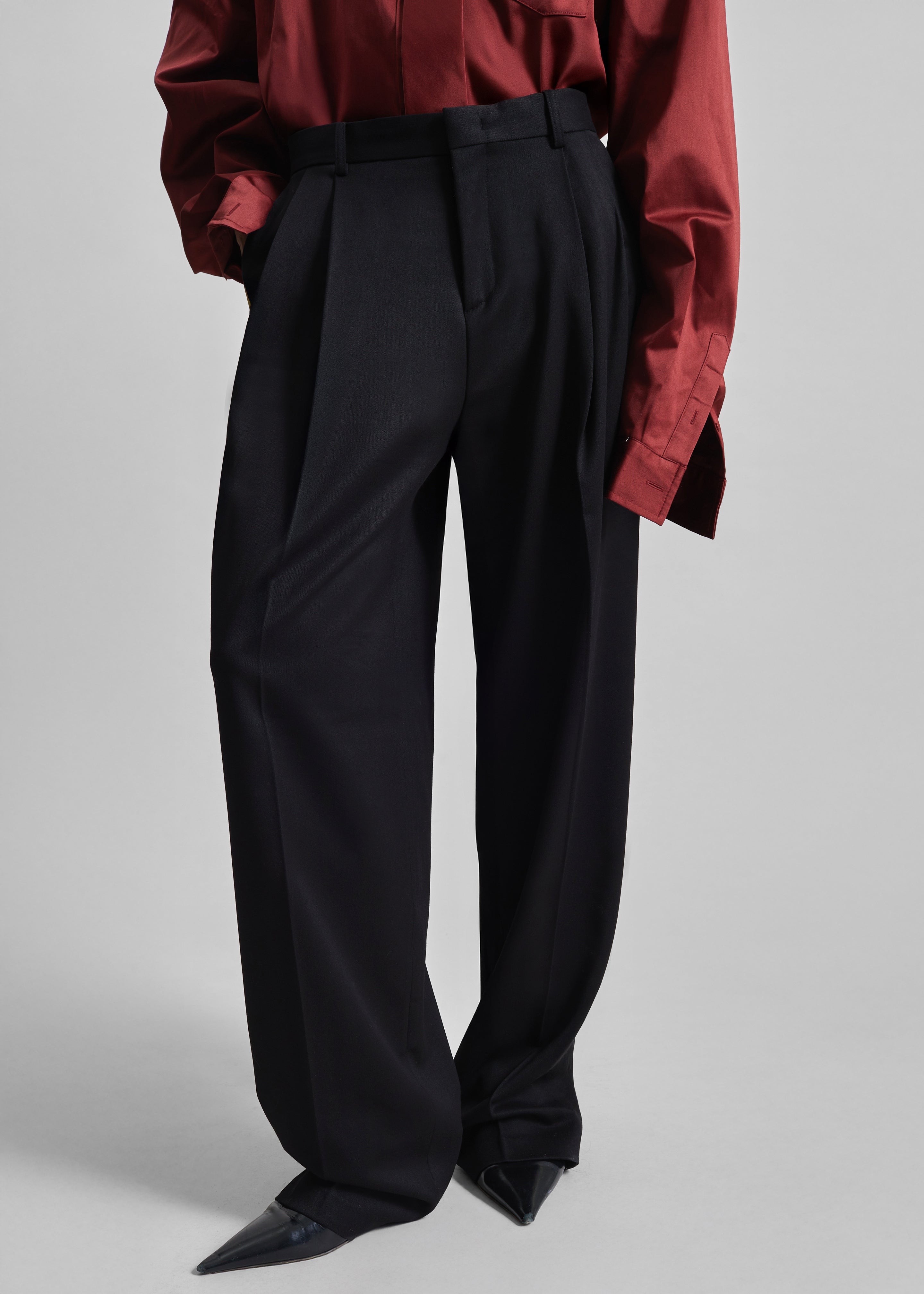 Vester Pleated Trousers - Black - 2