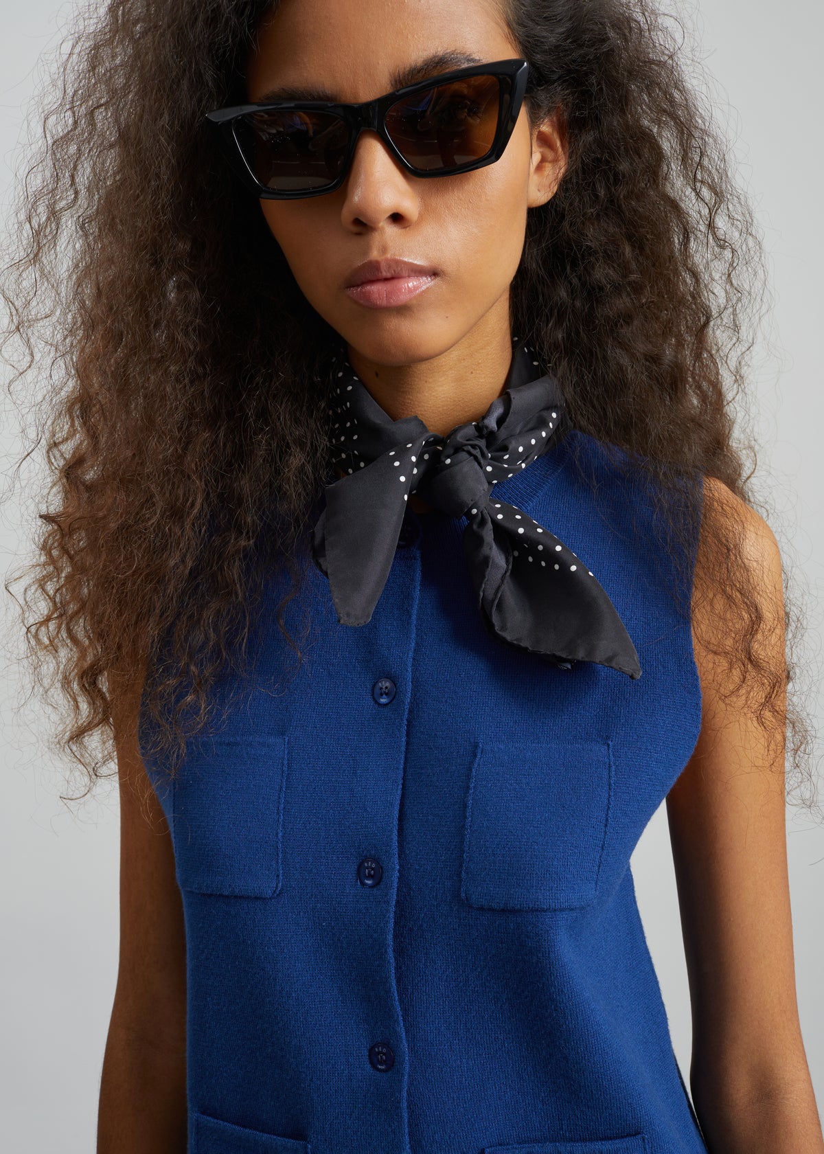 Villena Knit Vest - Blue - 2