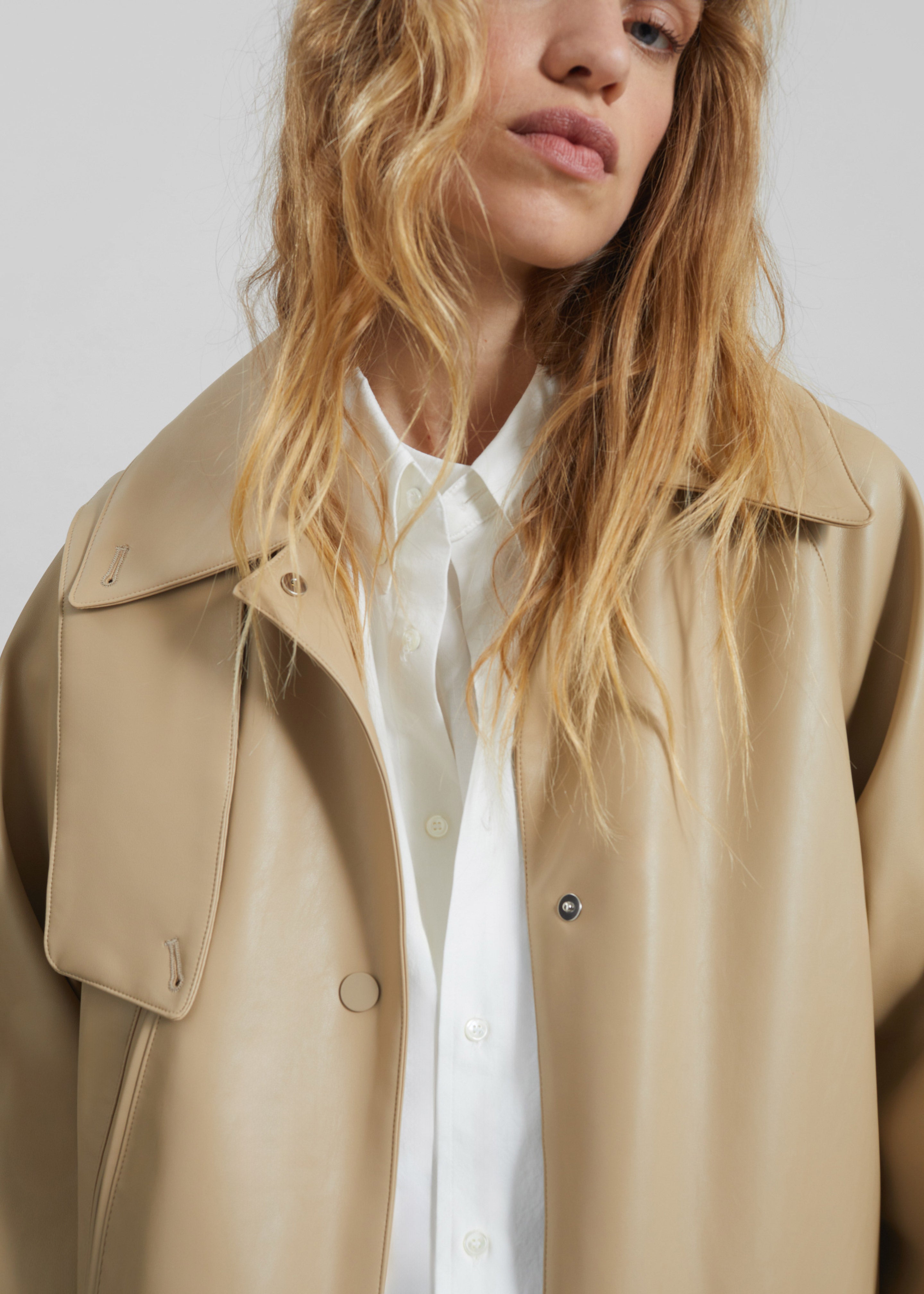 Viran Faux Leather Belted Jacket - Beige – The Frankie Shop