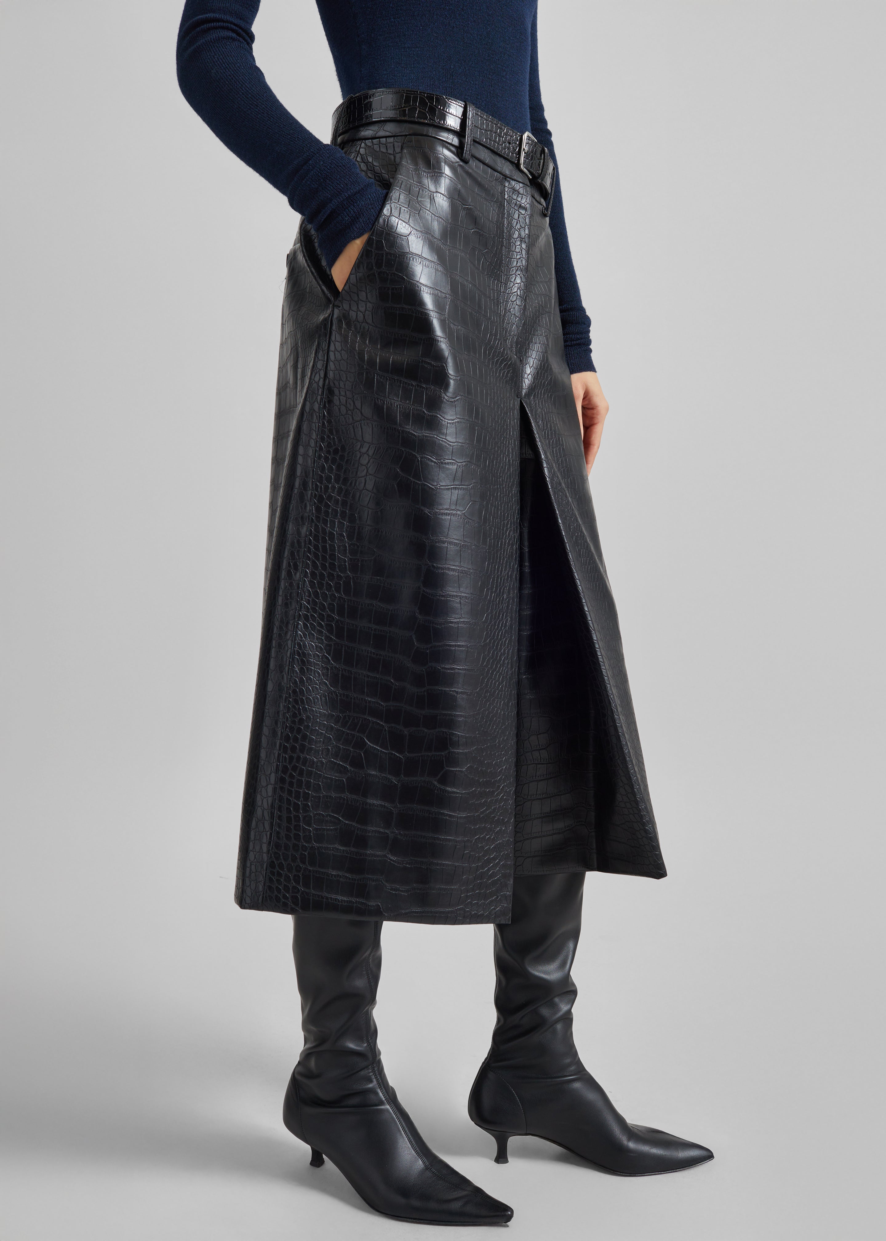 Vivonne Croc Faux Leather Culottes - Black – The Frankie Shop