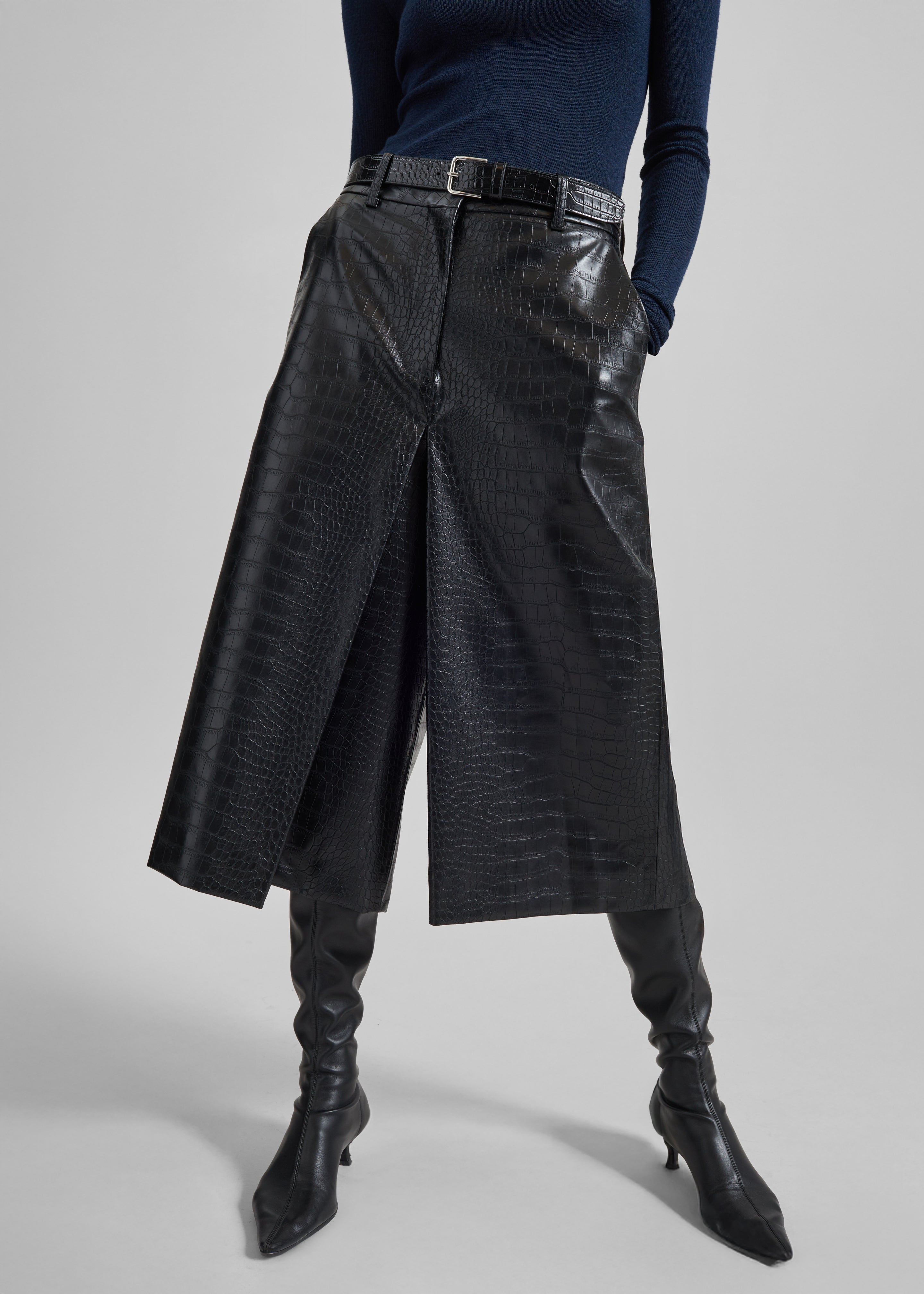 Vivonne Croc Faux Leather Culottes - Black – The Frankie Shop