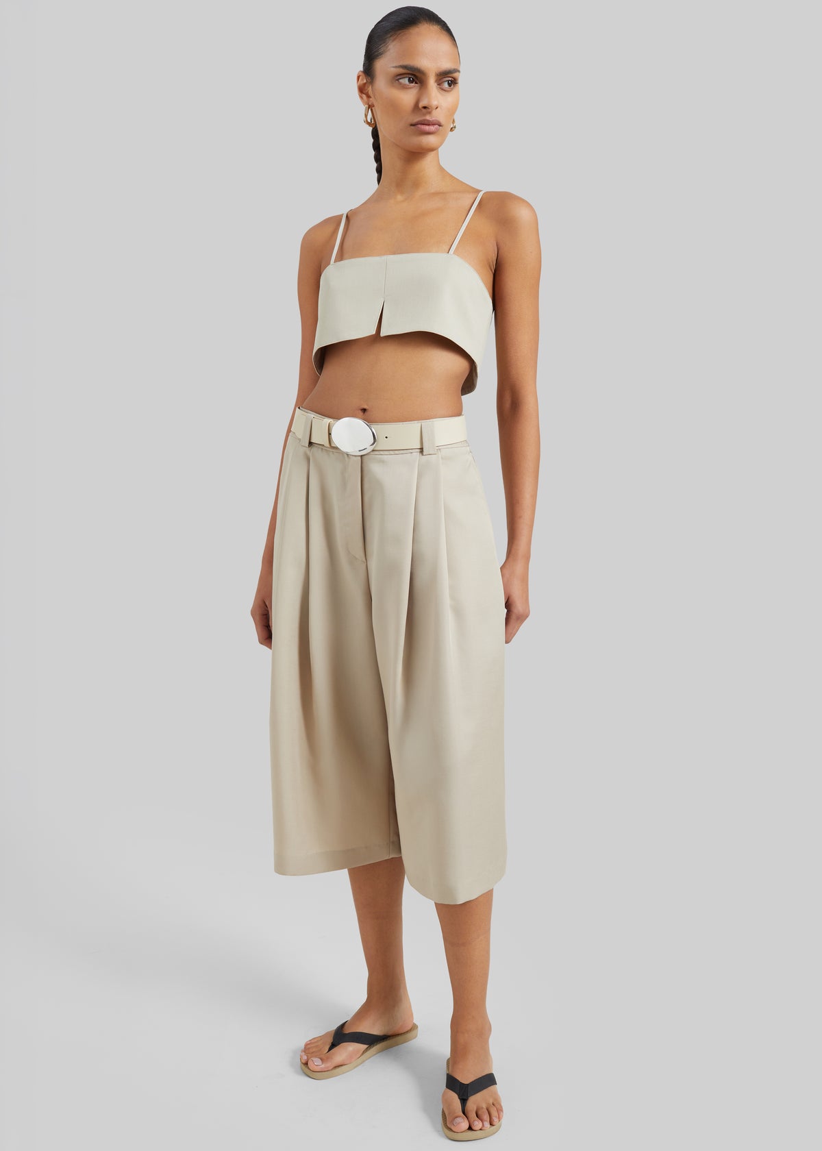 Vorey Pleated Bermuda Shorts - Beige - 6