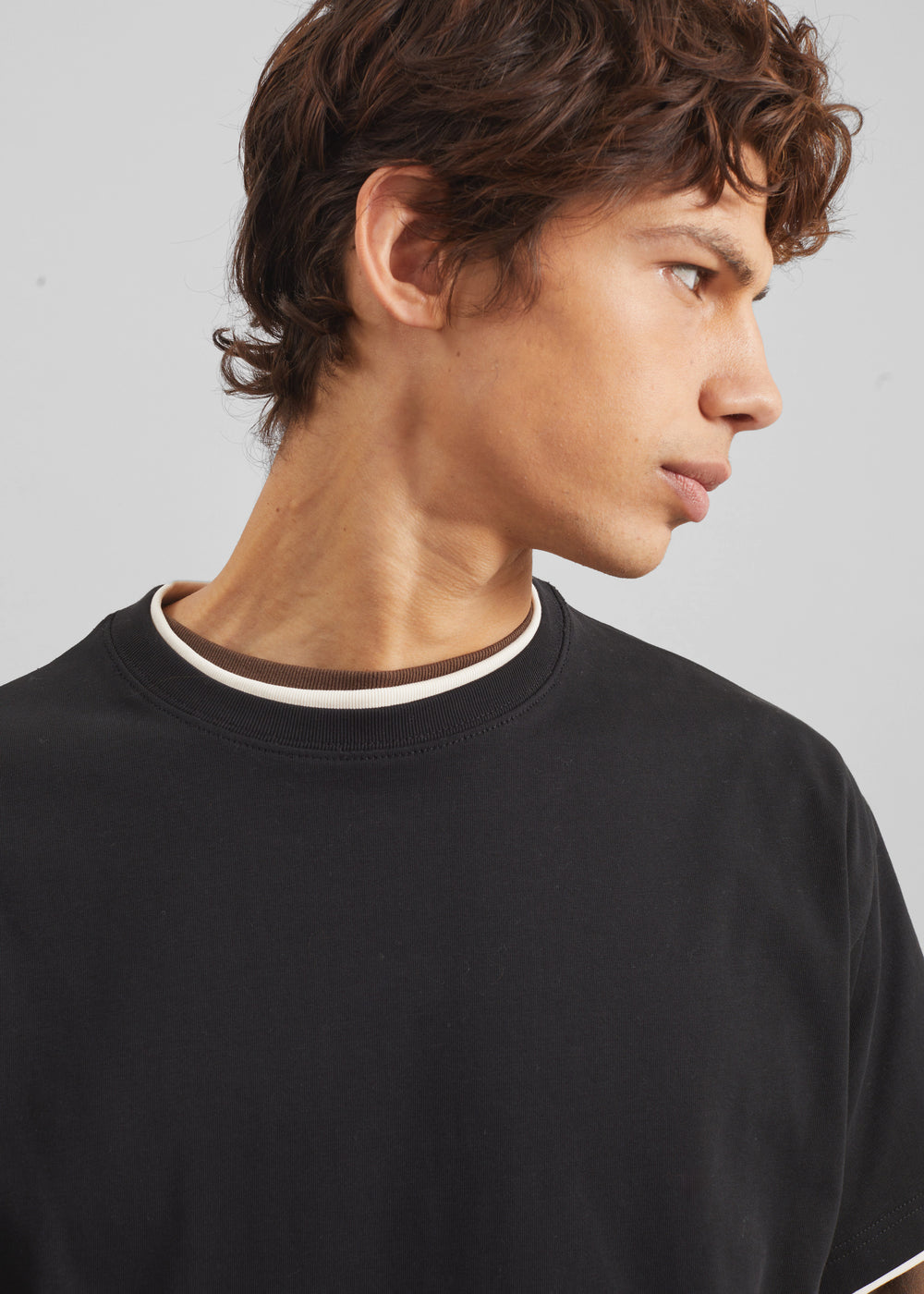 Warem Layer Effect Tee - Black - 1