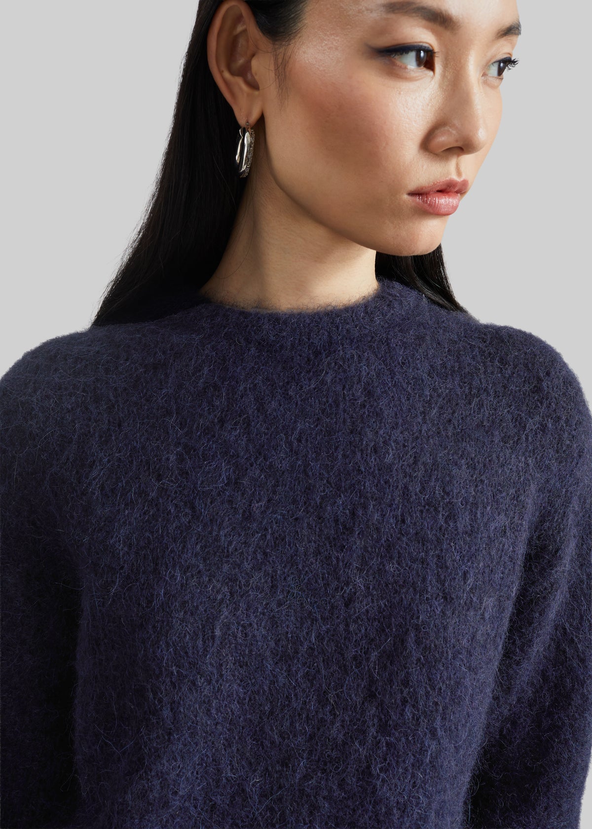 Willy Alpaca Knit Sweater - Navy - 3