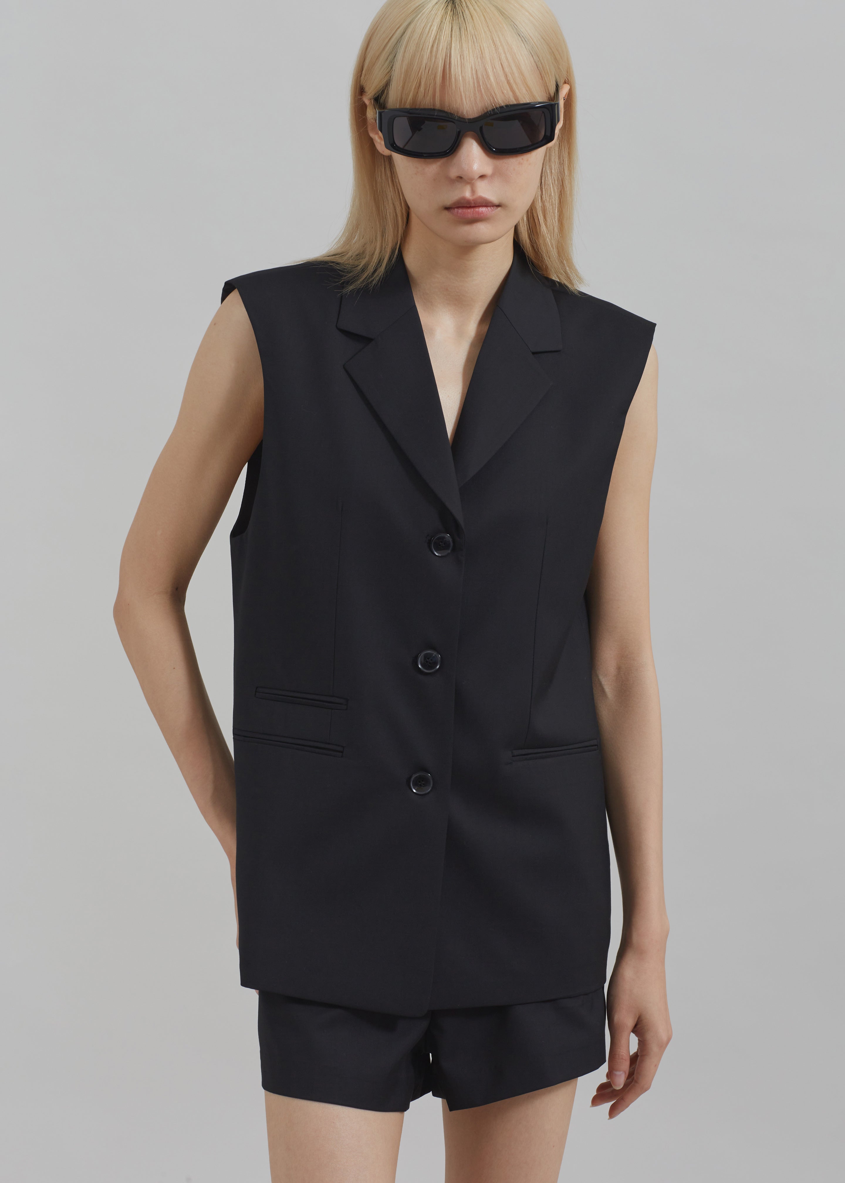 Xandra Vest - Black - 4