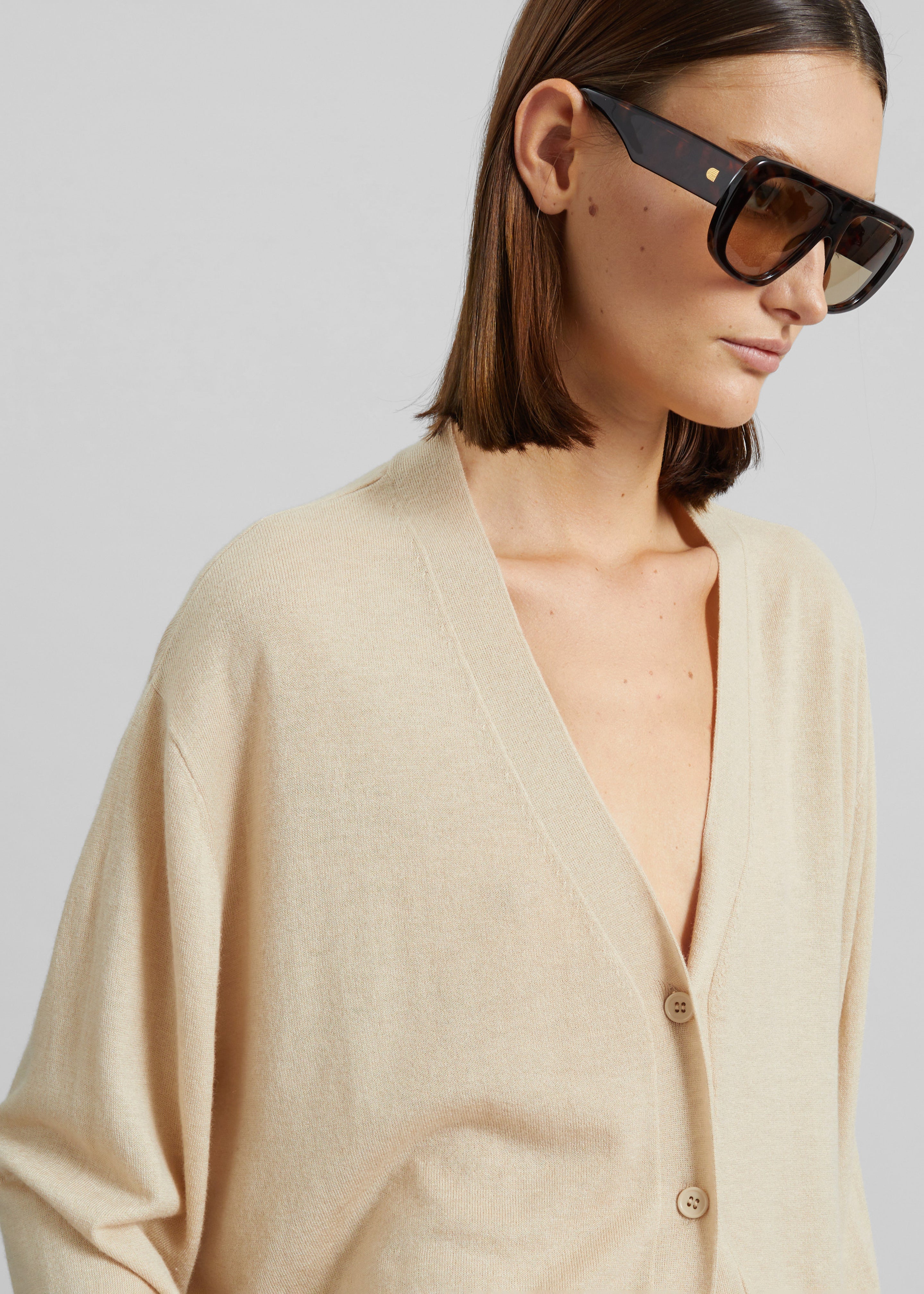 Zina V-Neck Cardigan - Beige – The Frankie Shop