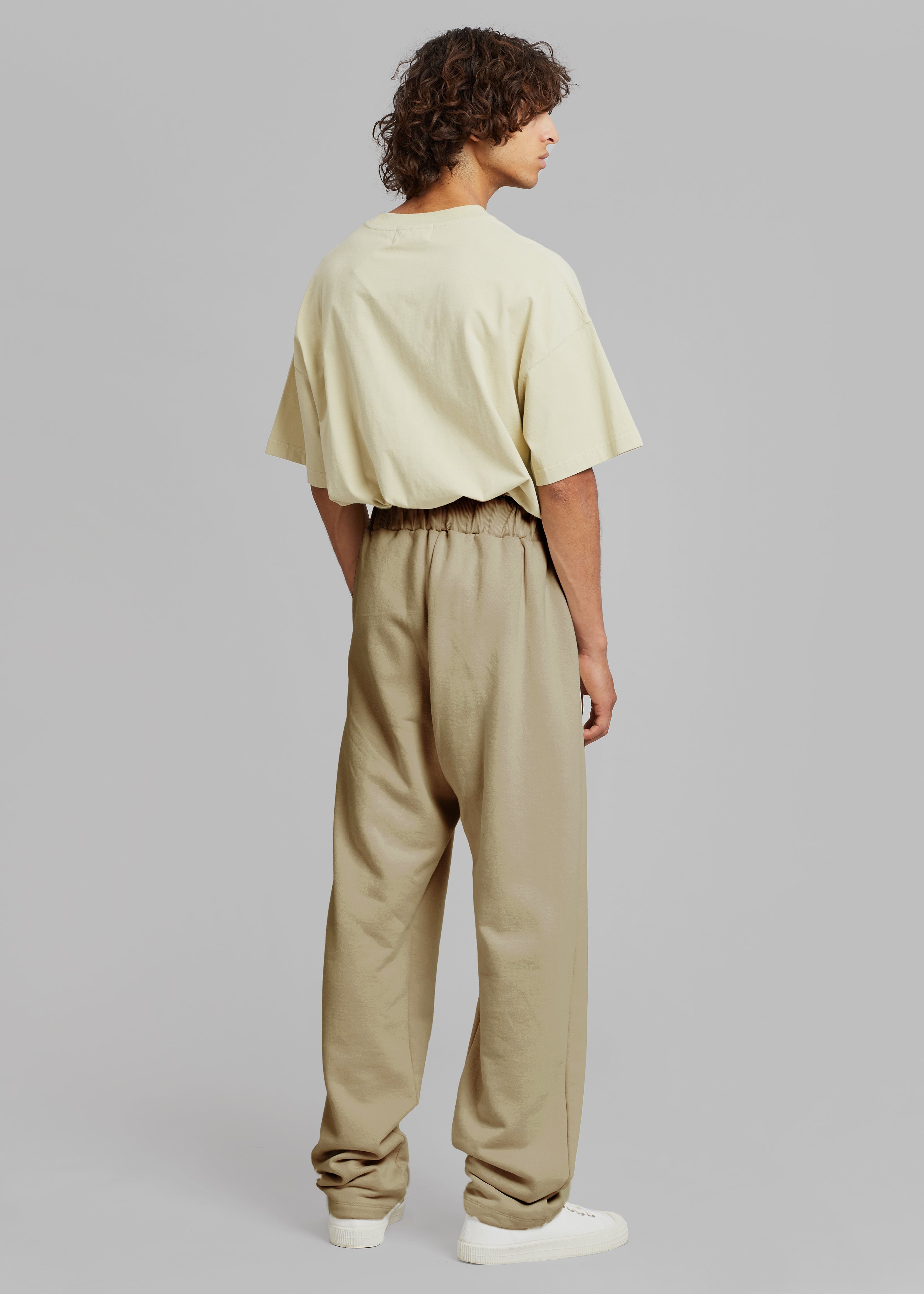 Pleated 2025 jogger pants