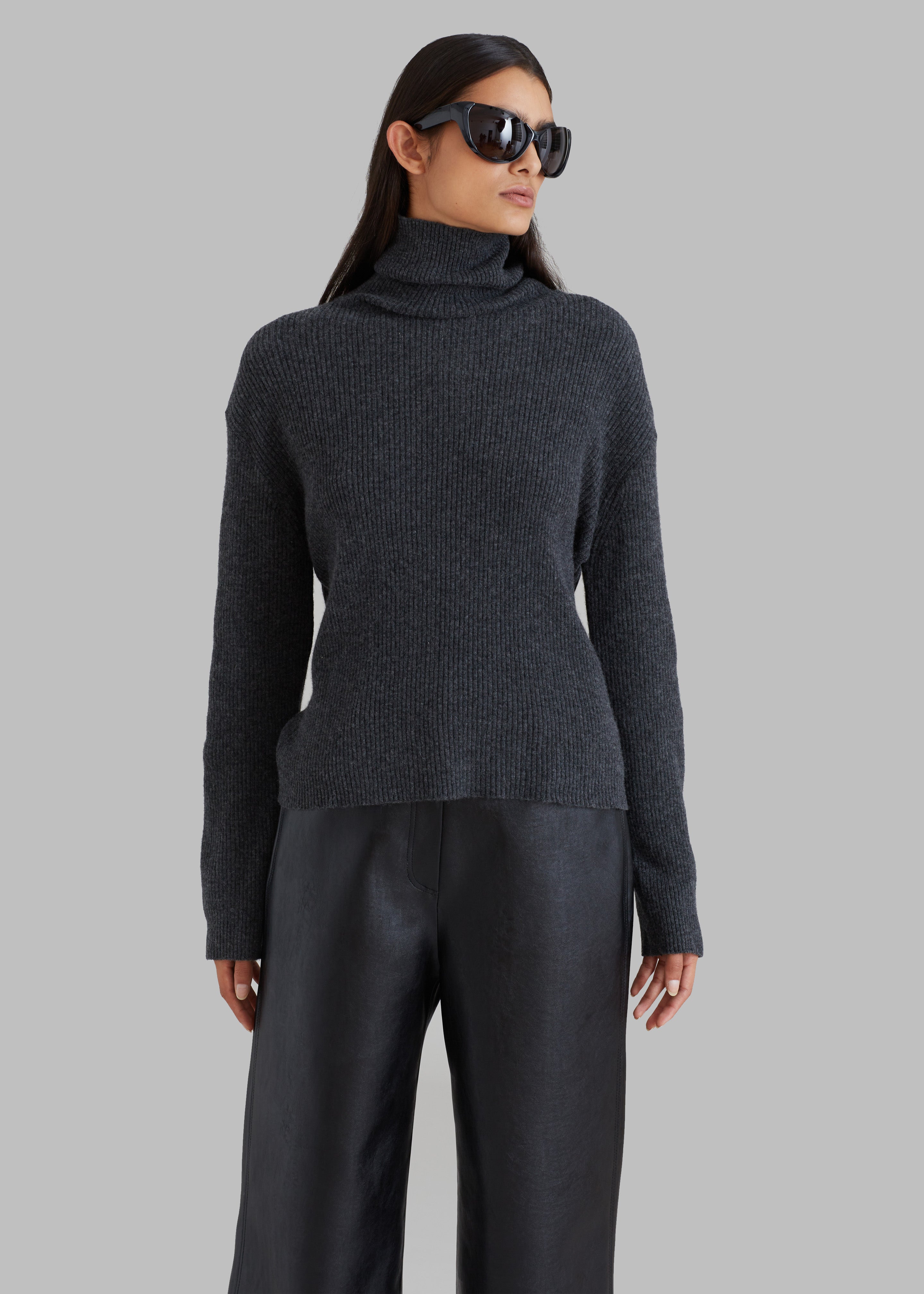 Jensen Turtleneck Sweater - Charcoal - 1
