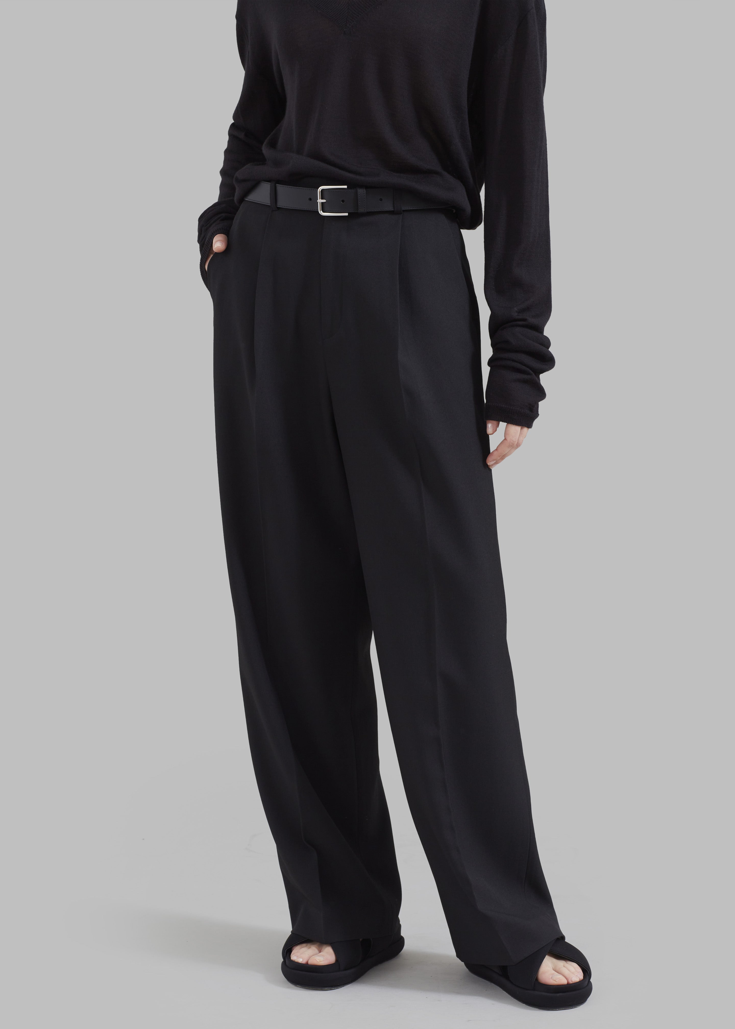 Nessi Pintuck Trousers - Black - 3