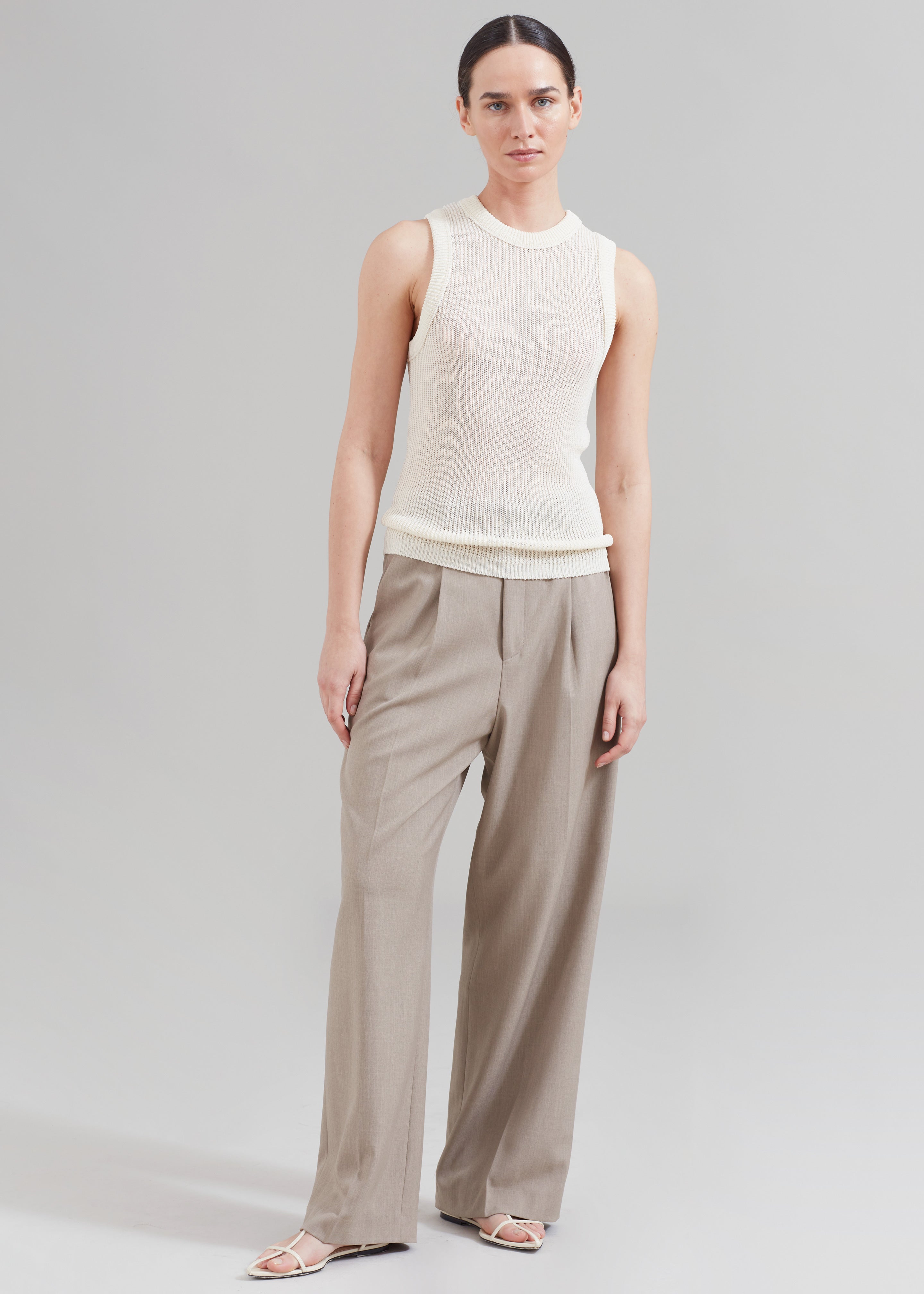 Nessi Pintuck Trousers - Taupe - 7