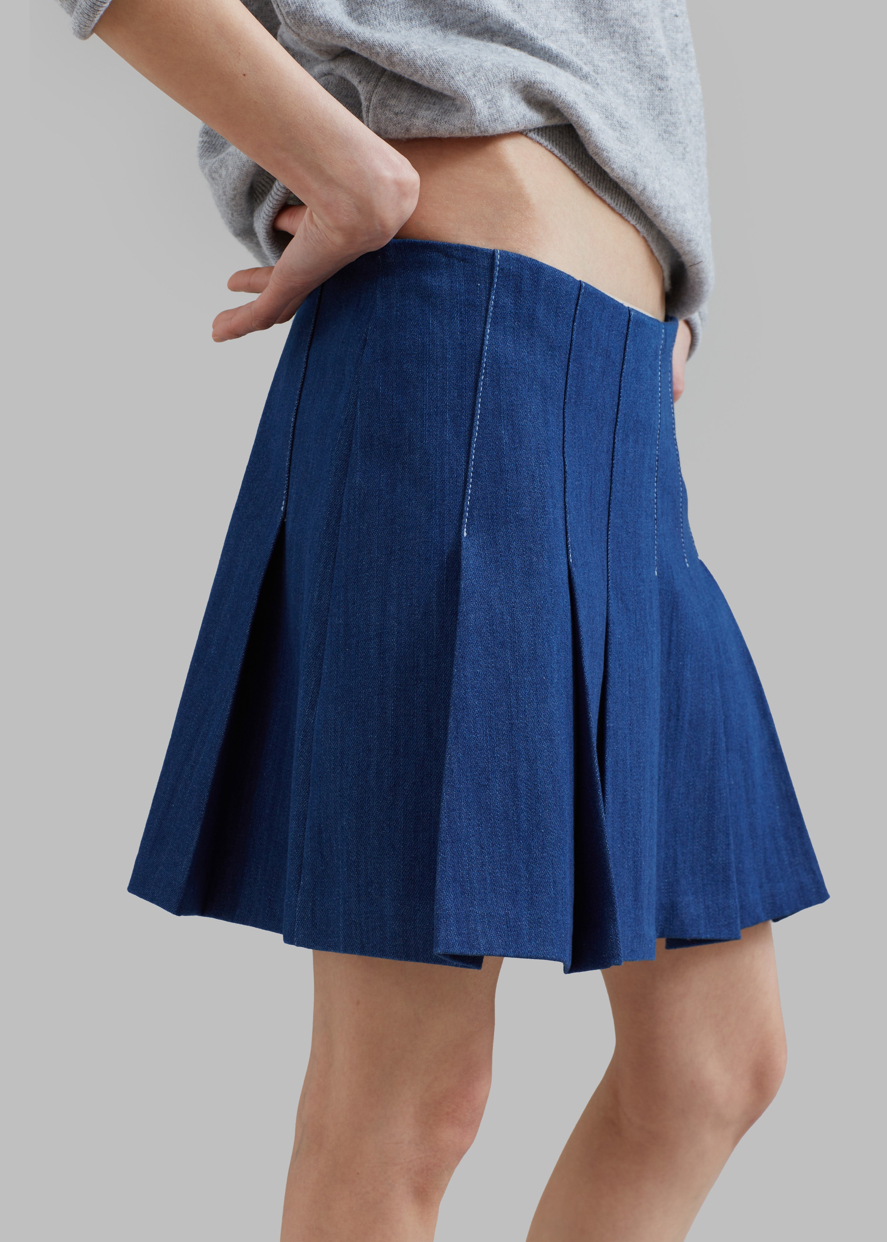 Navy blue pleated denim sale skirt