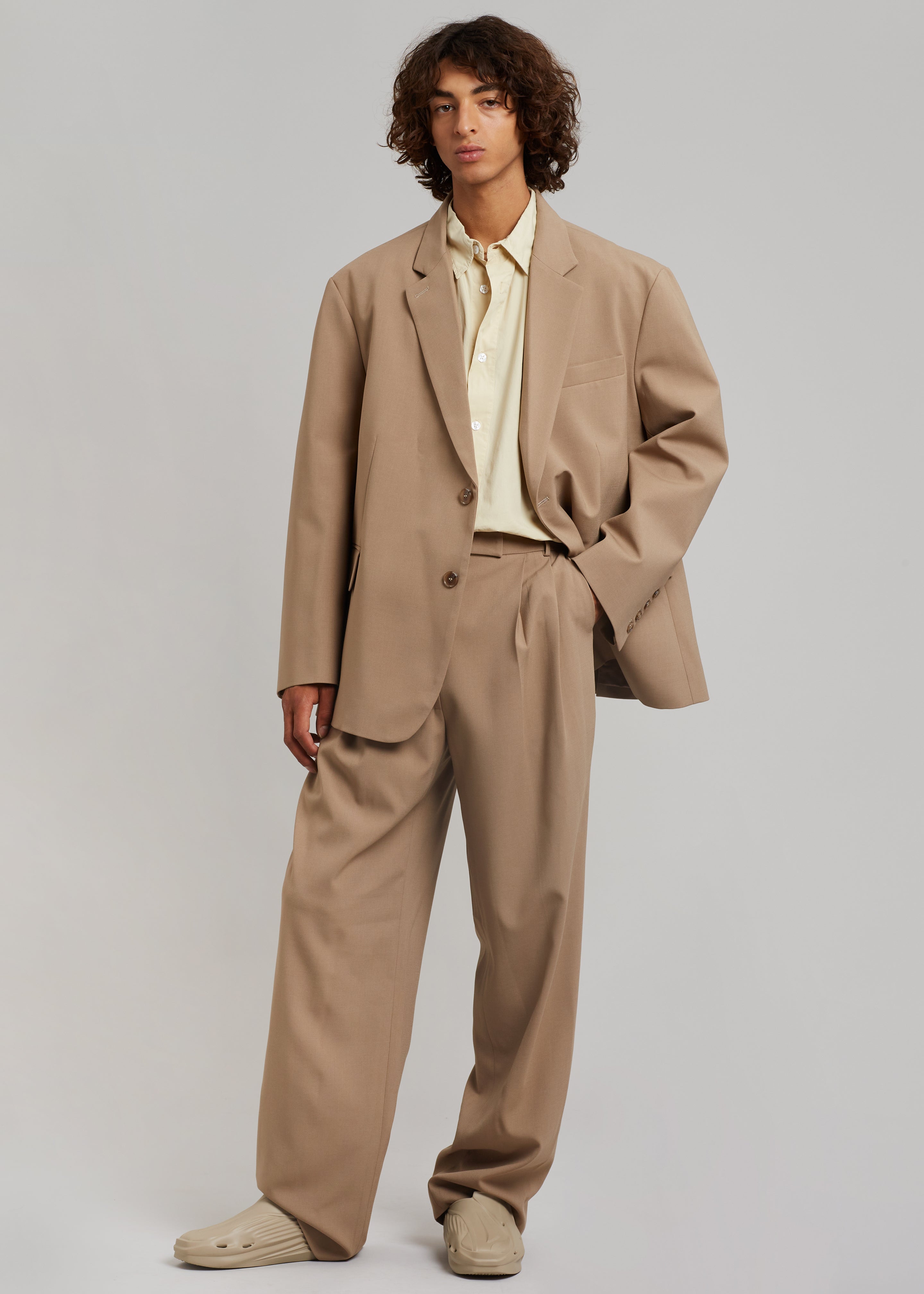 The Frankie Shop Beige Beo Blazer - Latte The Frankie Shop Beige Beo Blazer - Latte