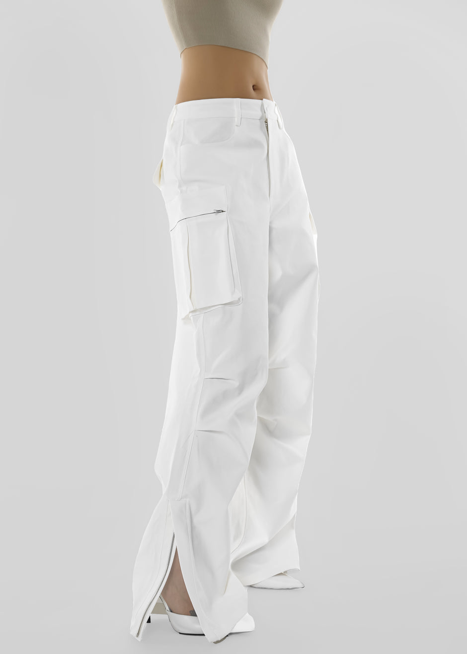 Valo Cargo Pants - White